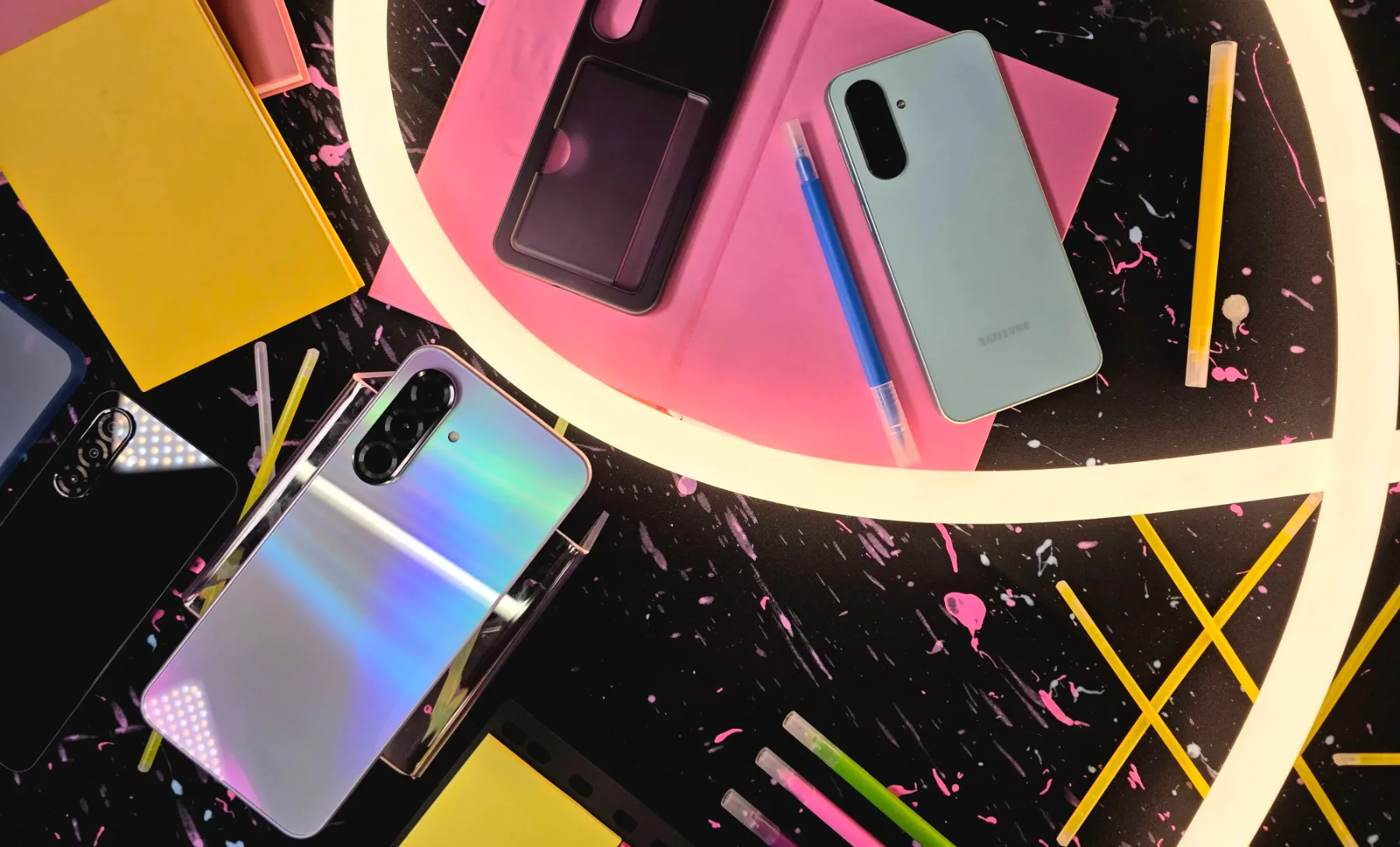 Za mlade in mlade po srcu – zakaj je Galaxy A serija popoln spremljevalec