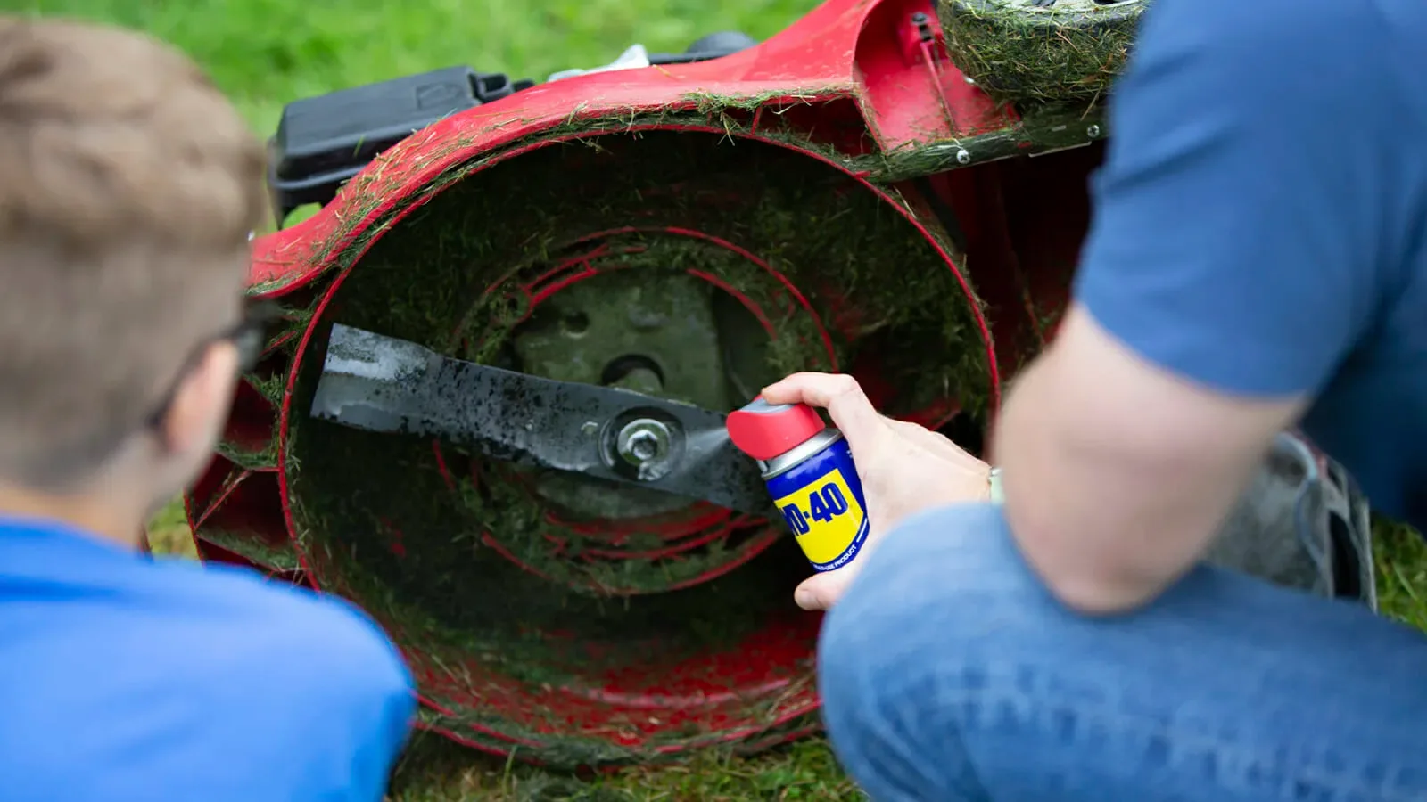 Začenja se sezona pomladnega čiščenja in popravil! 20 genialnih WD-40 trikov za dom, vrt in garažo