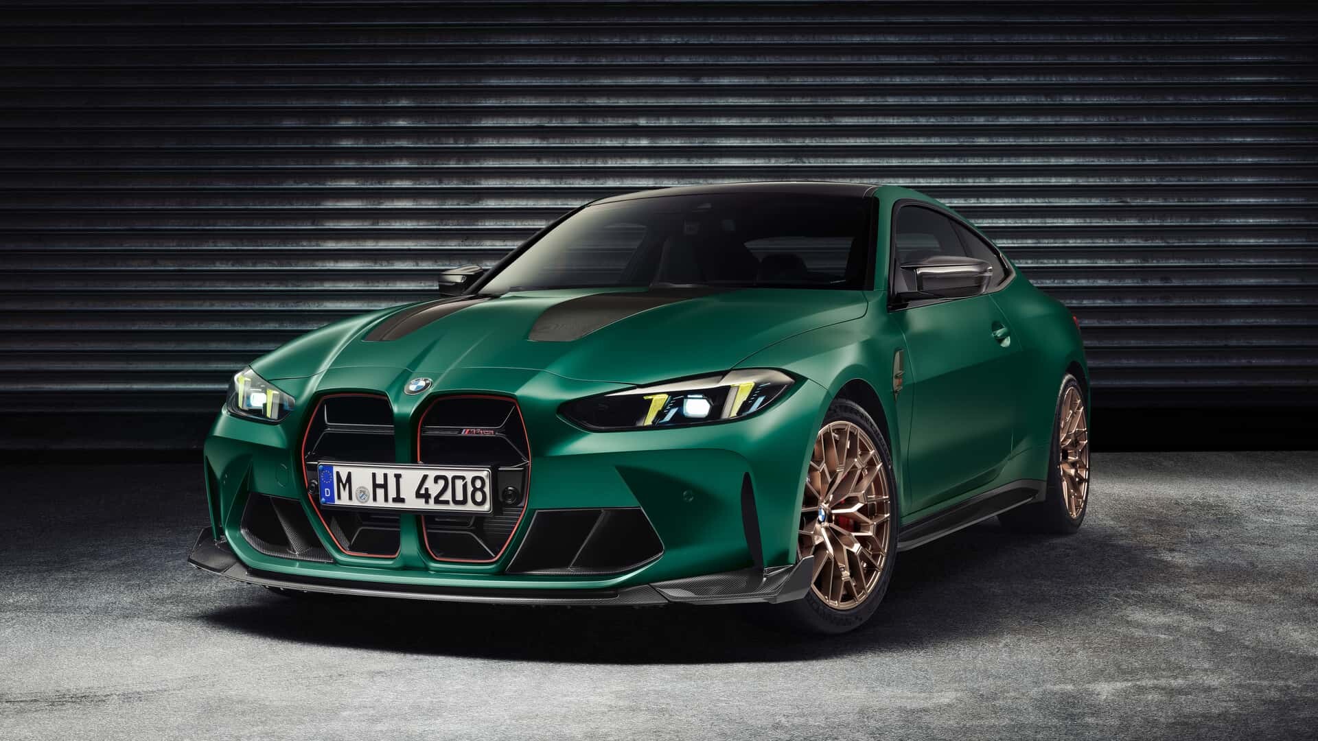 Zakaj je BMW M4 CS 2025 najboljša investicija za ljubitelje hitrih avtomobilov?