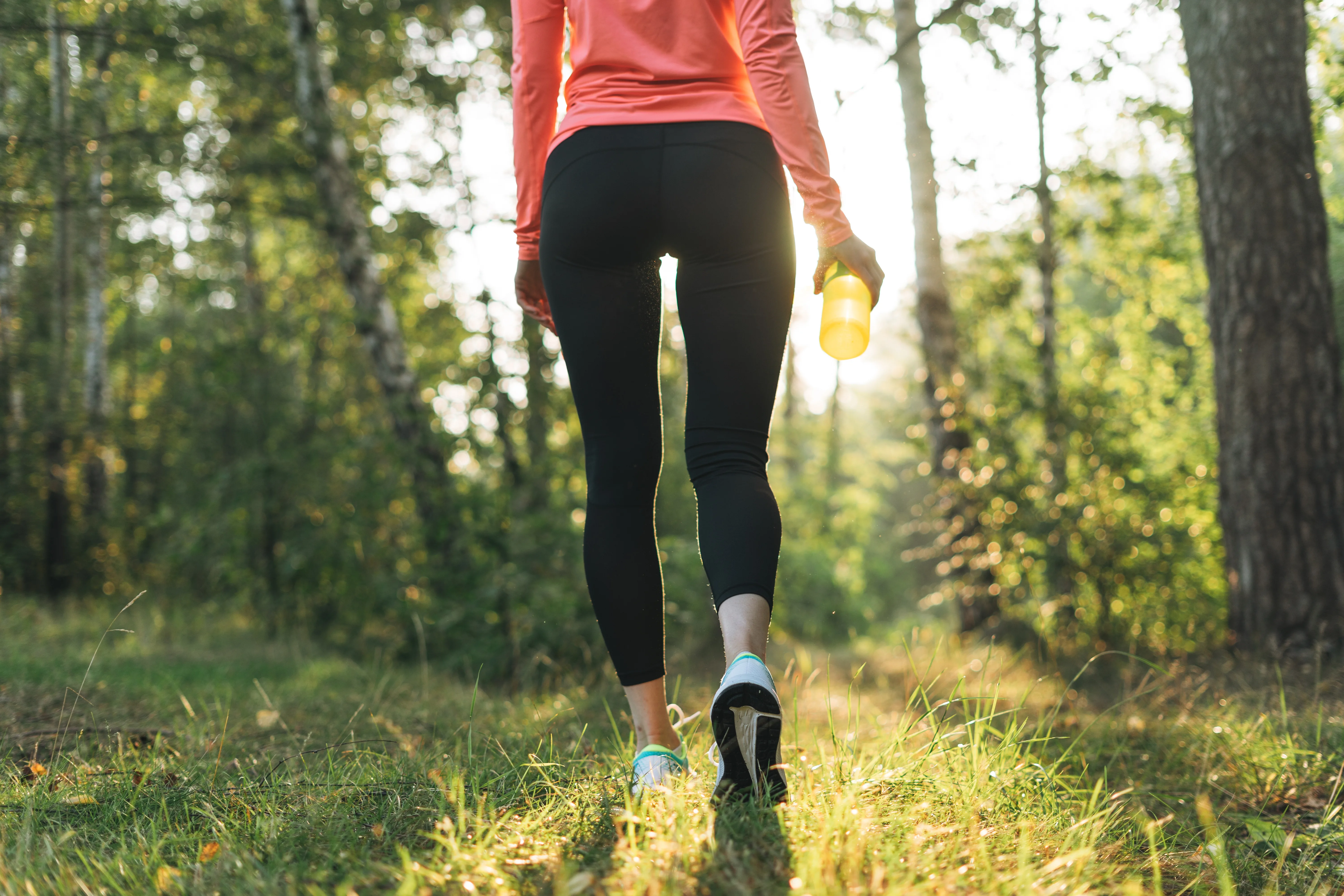 Zakaj je hoja bolj učinkovita kot večina fitnes rutin