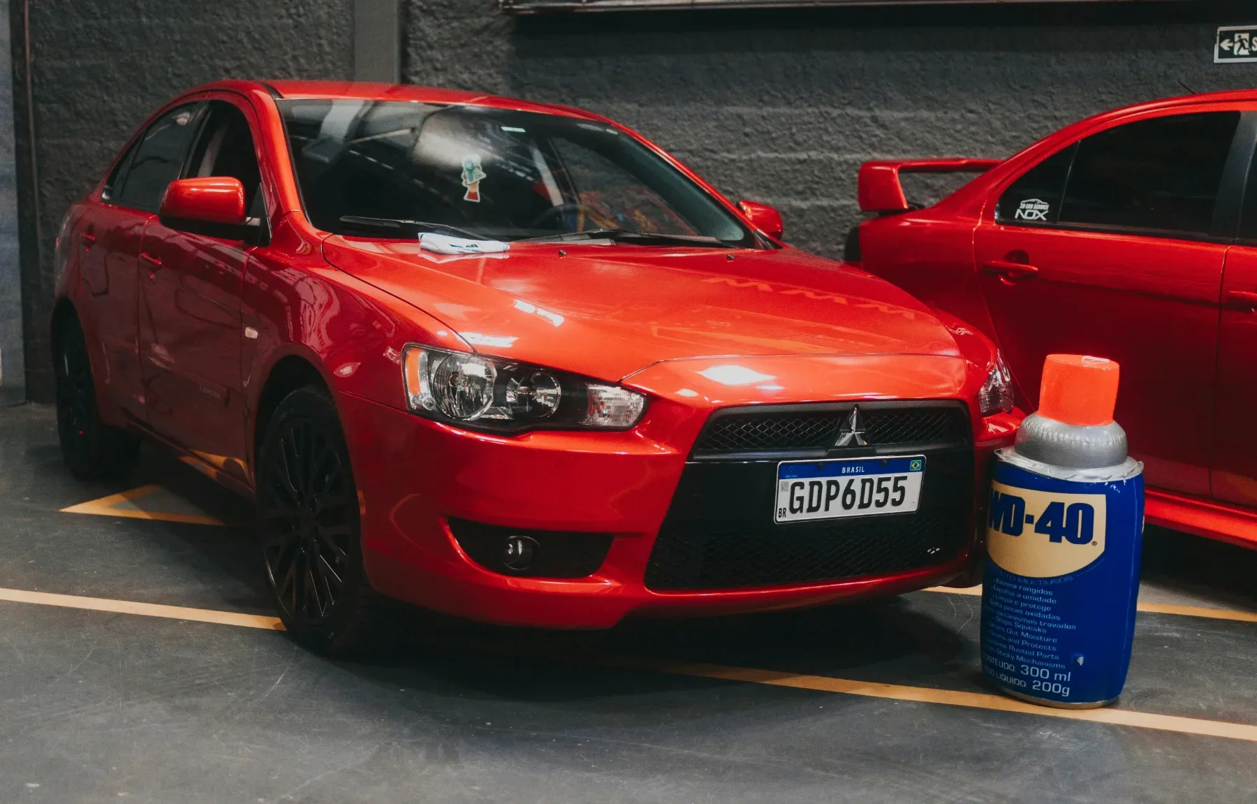 Zakaj more vsak lastnik avtomobila imeti WD-40 v prtljažniku? 9 pametnih uporab, ki vas bodo rešile iz zagate