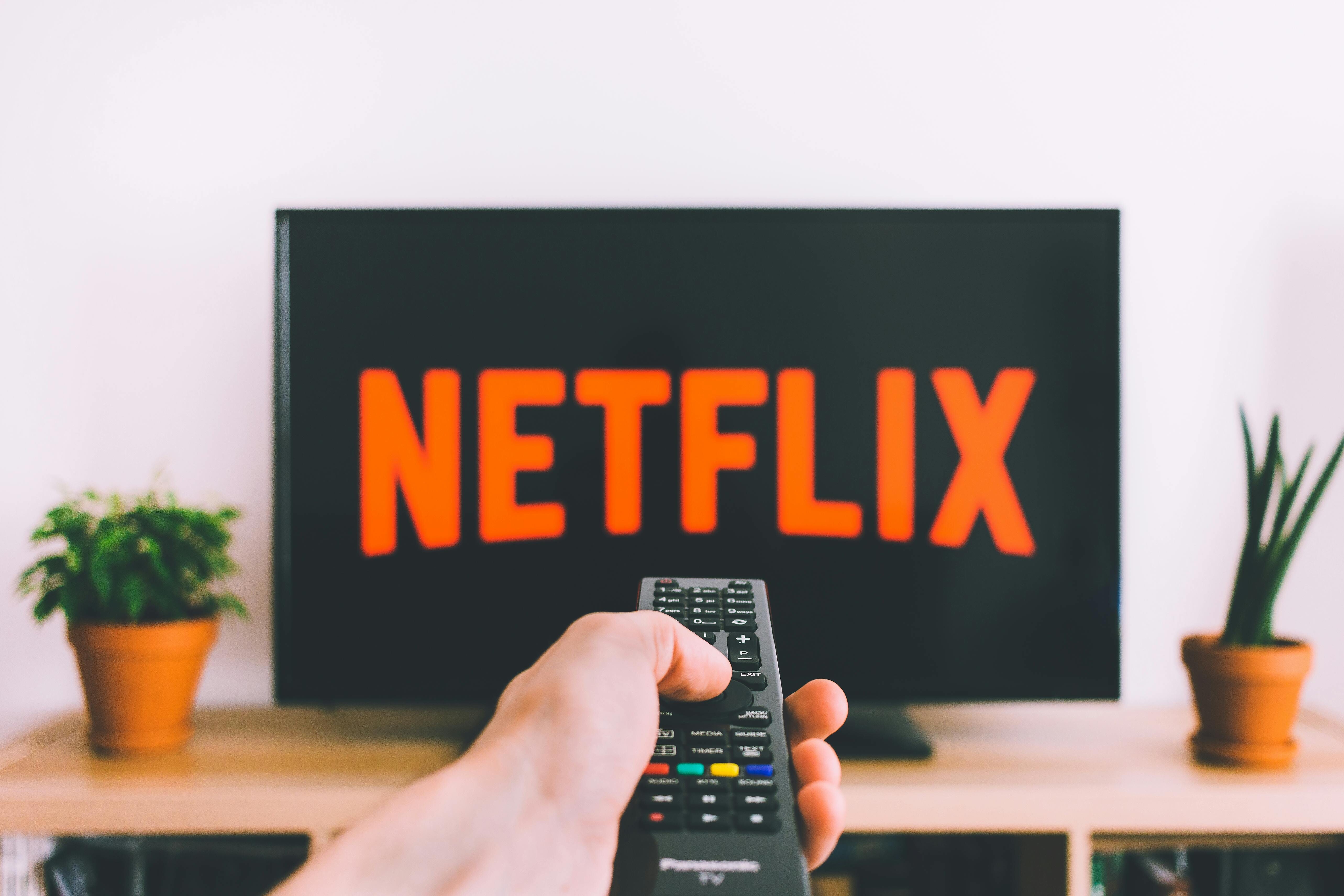 Zakaj se internet zdi “pokvarjen”? In zakaj velikani tehnologije ko so “Uber, Amazon, Netflix” izgubljajo svoj sijaj