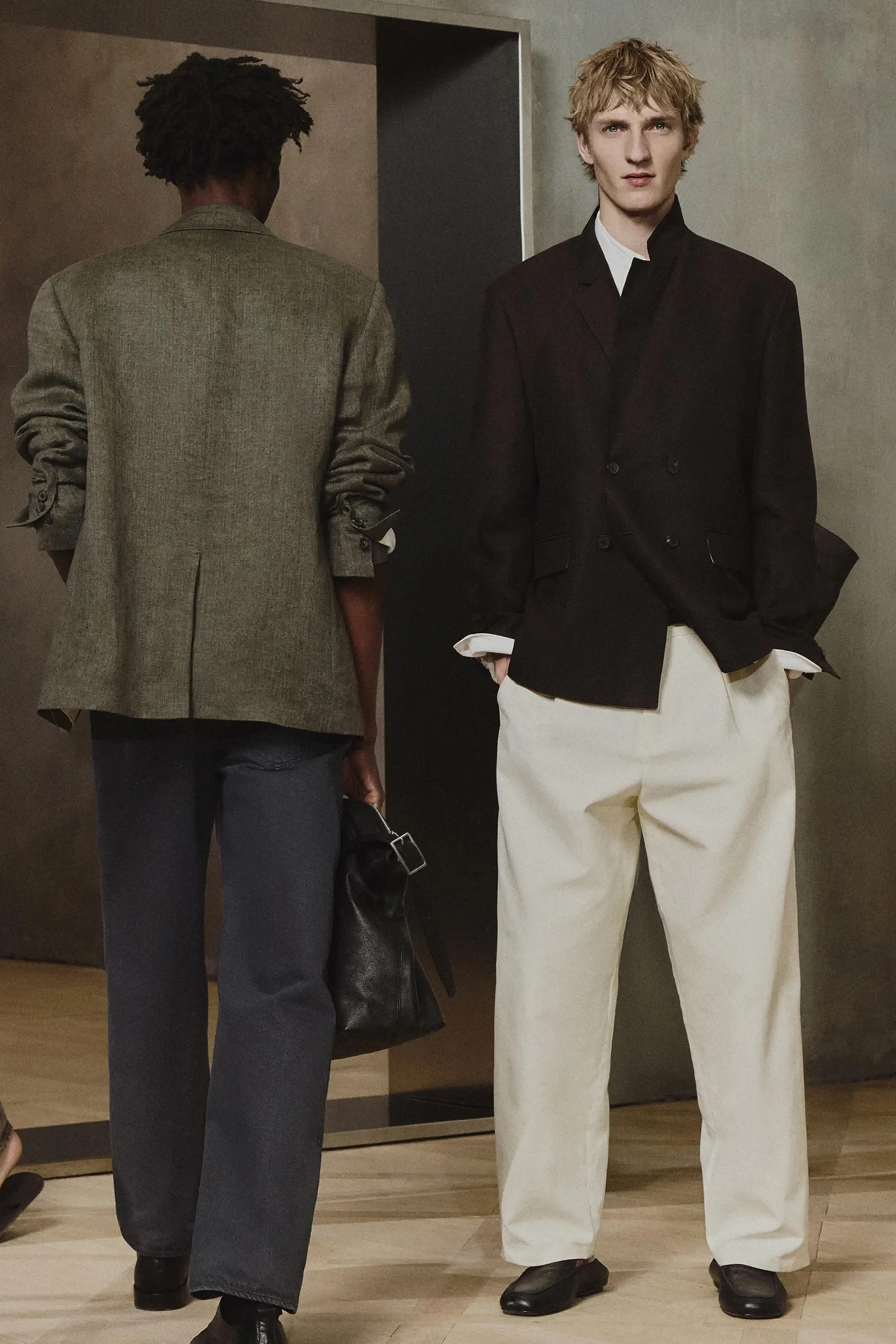 Zara Archive 2026: nova kolekcija za moške, ki je čez noč izbrisala mejo med hitro modo in dragim luksuzom