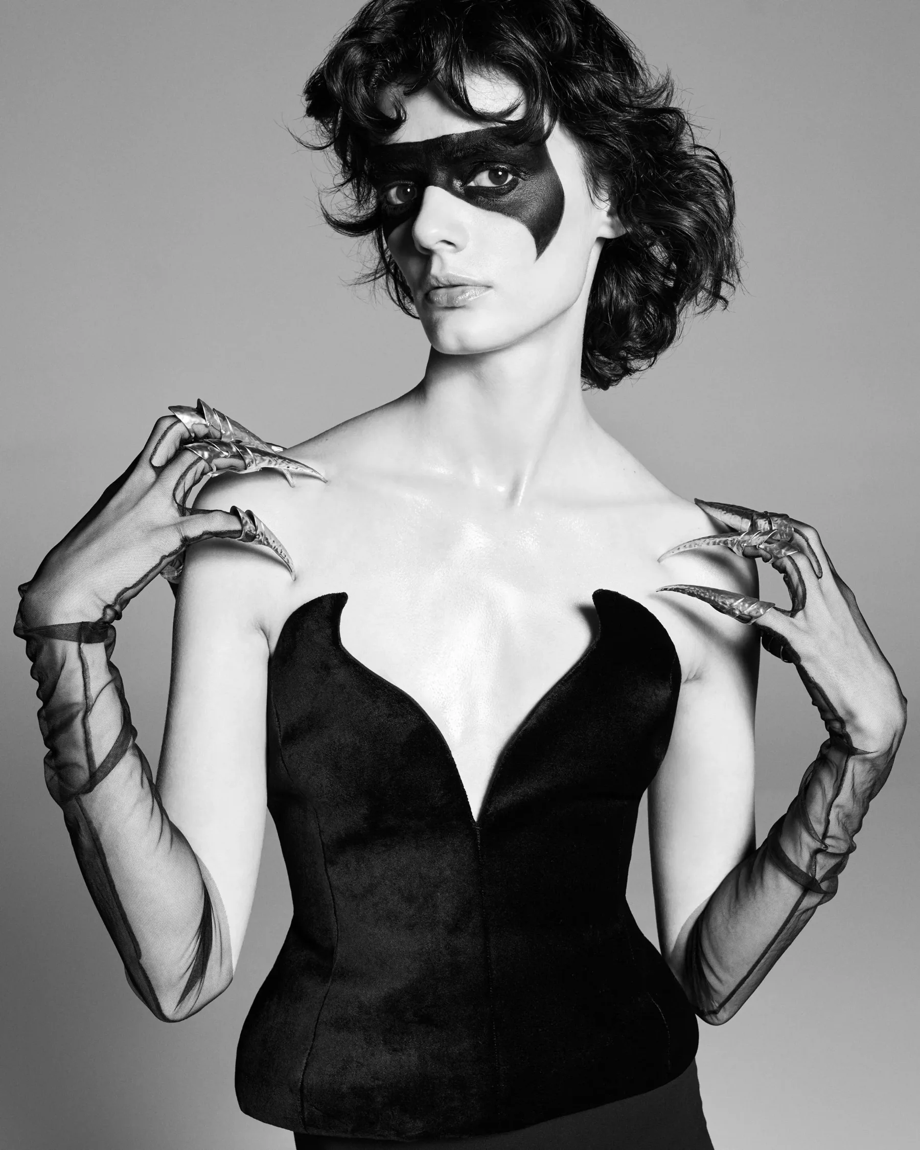 Zara Halloween kolekcija 2024 je čista modna poezija, ki prinaša strašljiv modni glamur
