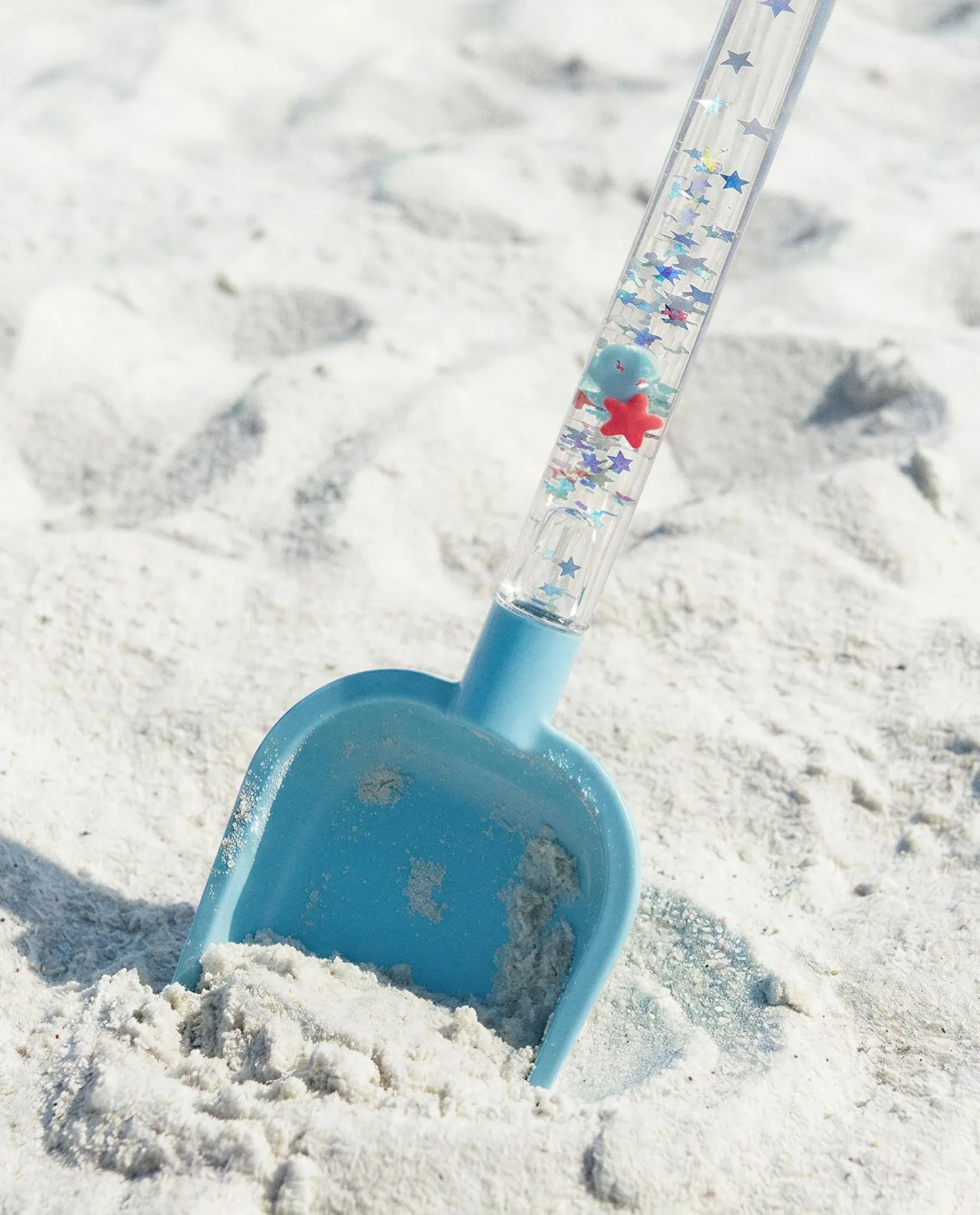 Zara Home ima najlepšo otroško kolekcijo za plažo 2026 – družinske počitnice spremeni v razglednico iz Biarritza