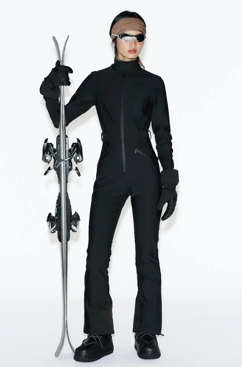 Zara Ski 2025: Smučarska kolekcija, ki združuje high fashion in high altitude