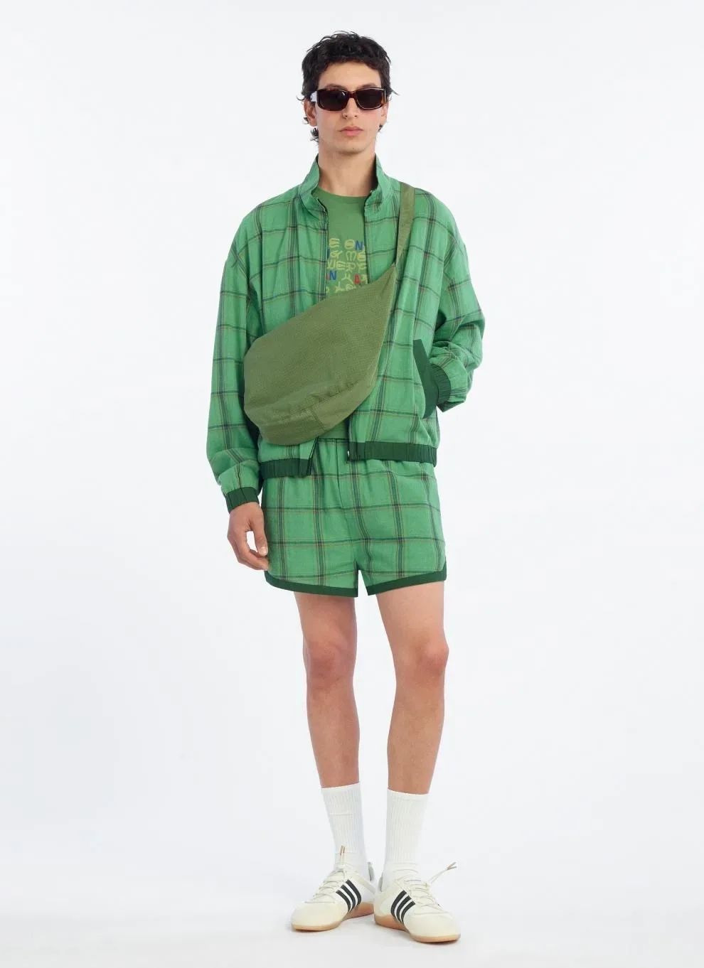 Zara x Bad Bunny: kolekcija BENITO ANTONIO za poletje 2026 z okusom Portorika, lanu in samozavesti