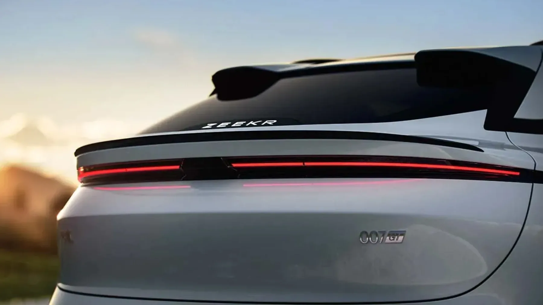 Zeekr 7GT – Električni shooting brake z dušo superšportnika v poslovnem razredu