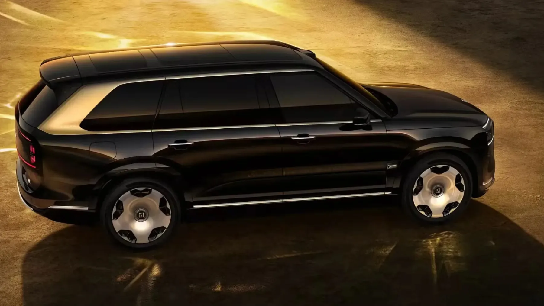 Zeekr 9X: Kitajski super-SUV, ki želi zasesti prestol Rolls-Roycea