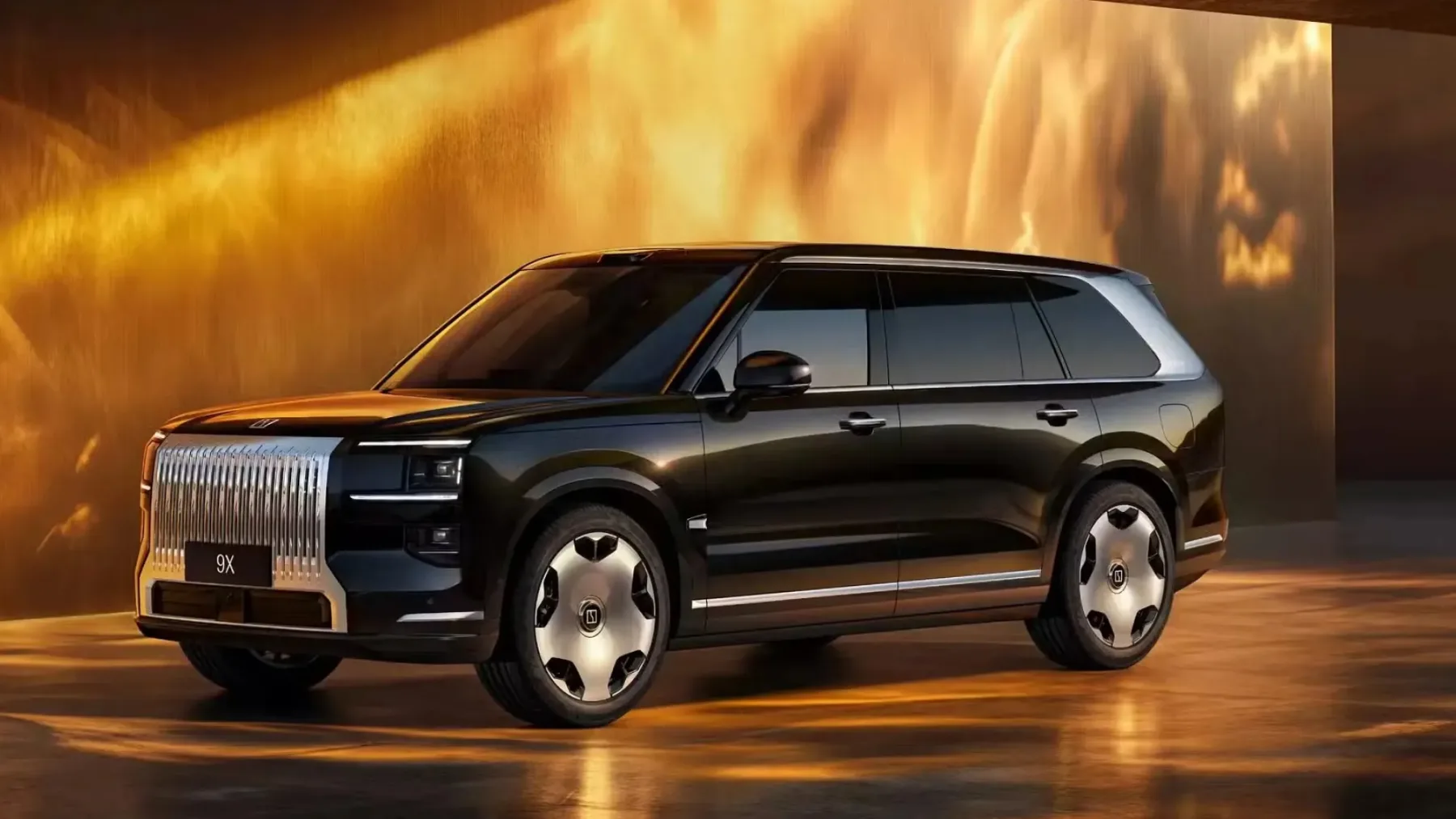 Zeekr 9X: Kitajski super-SUV, ki želi zasesti prestol Rolls-Roycea