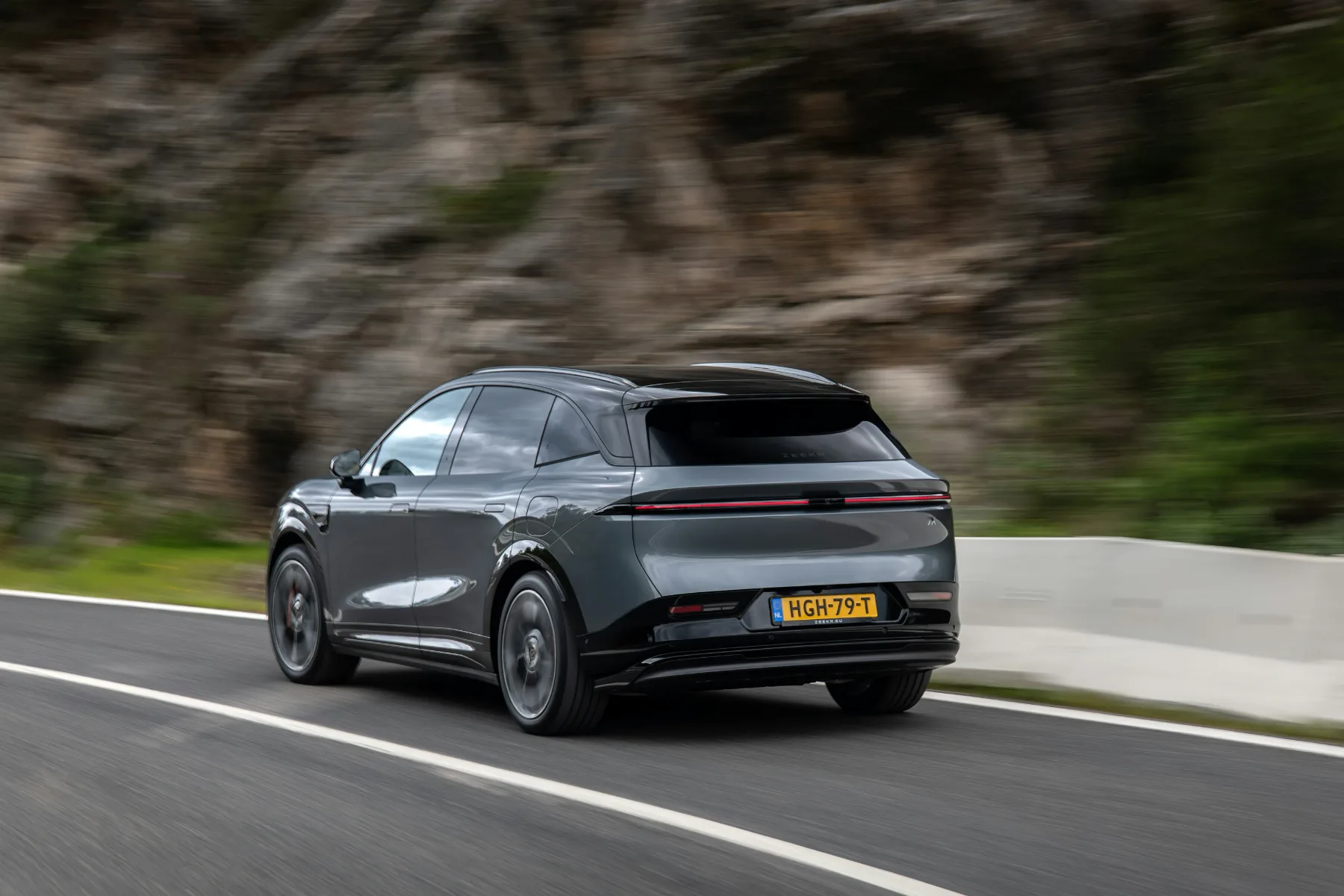 Zeekr se širi na te Evropske trge: z modeli X, 001 in 7X – premijski EV-trojček, ki želi utišati Nemce