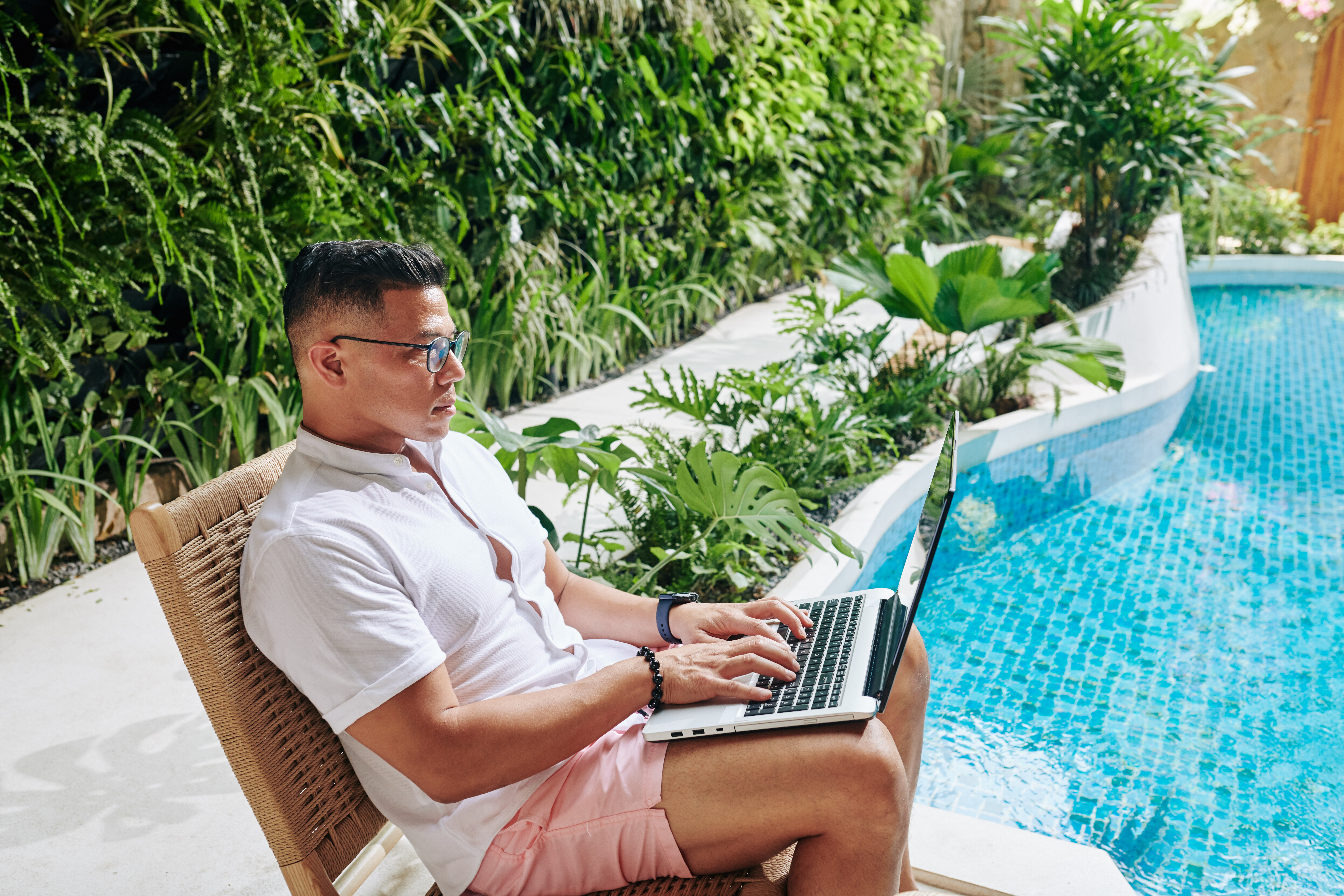 Želite postati digitalni nomad? S temi poklici je to mogoče…