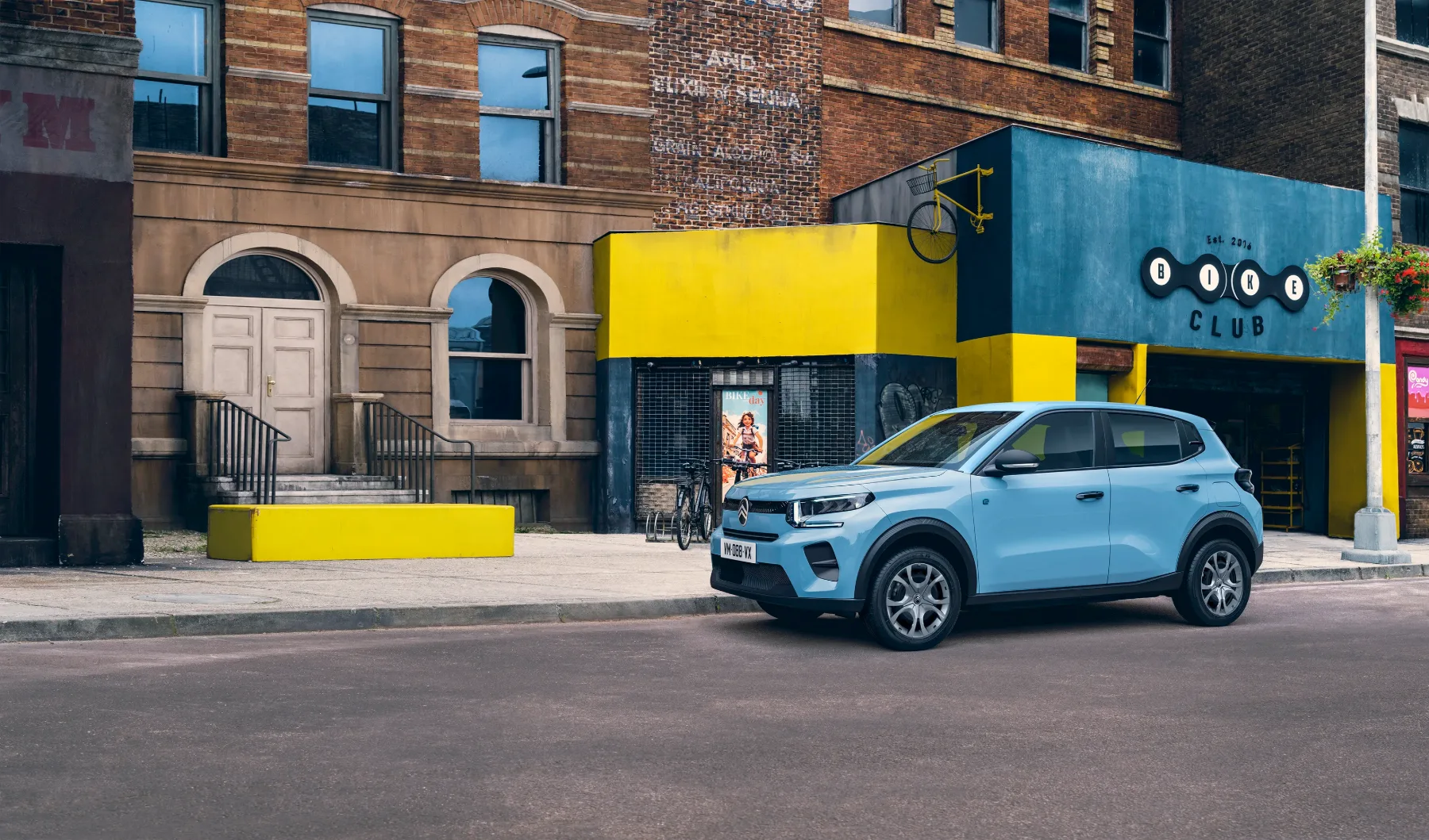 Ženski seznam avtomobilov 2025: 10 šik avtomobilov 2025 za ženske s slogom – Renault 5, Alfa Romeo Junior, Mini Cooper in družba