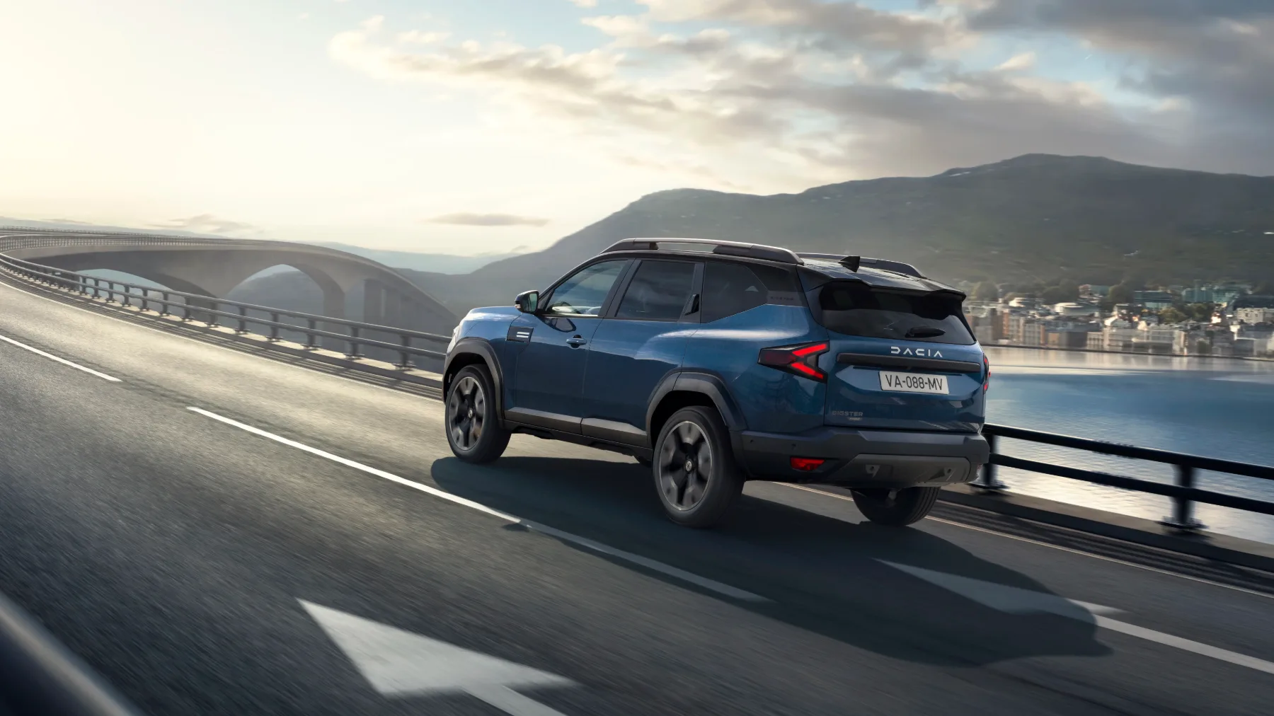 Znana je cena Dacia Bigster 2025: Velik SUV za manj kot 25.000 evrov – takšne so cene v EU