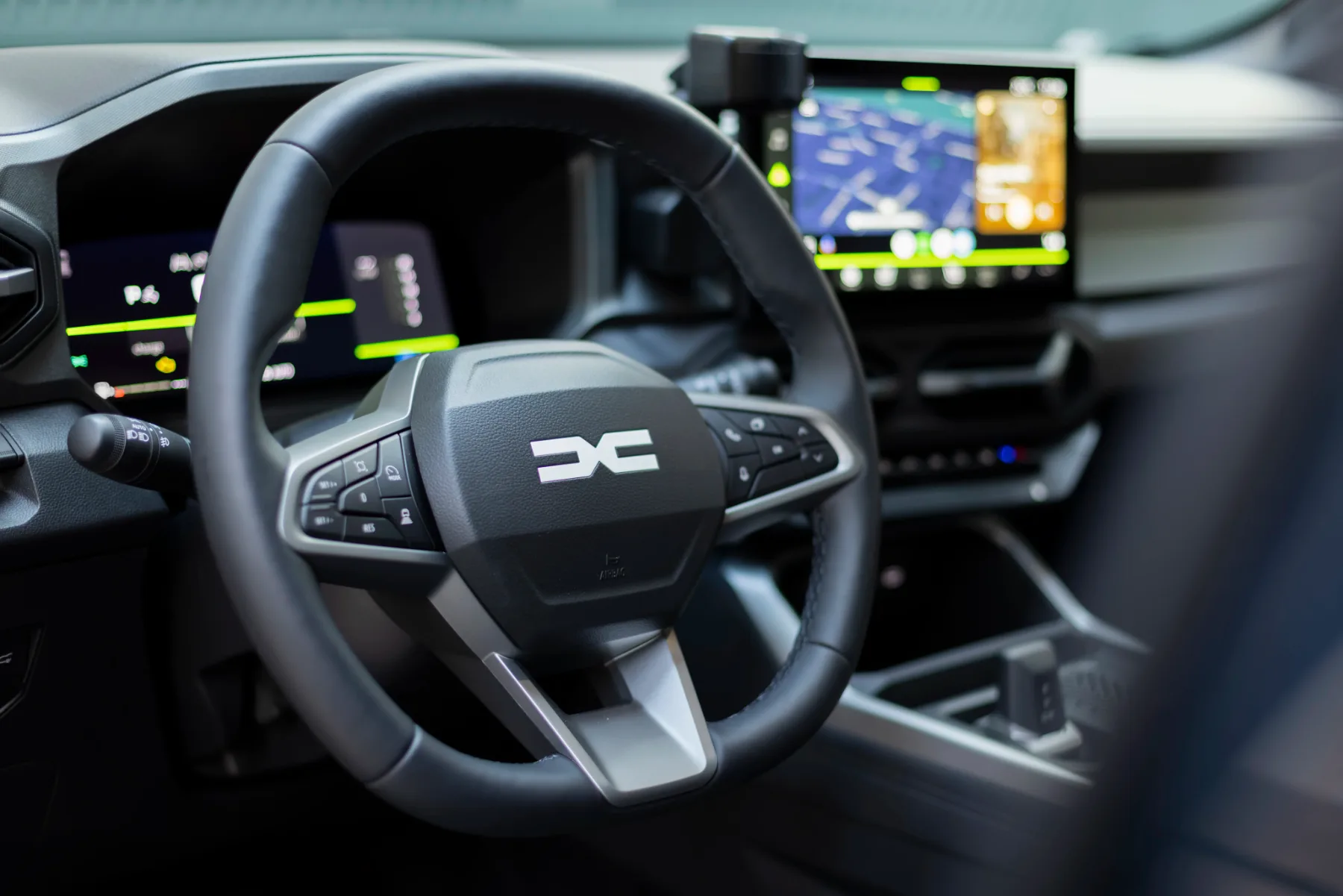 Znana je cena Dacia Bigster 2025: Velik SUV za manj kot 25.000 evrov – takšne so cene v EU