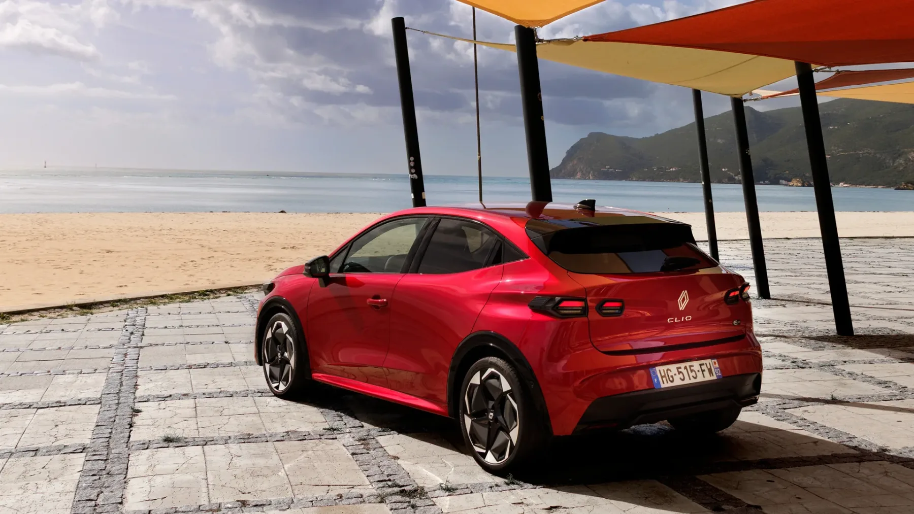Znana je cena za Renault Clio 2026: Francoski “Baby Jaguar” – rešitelj časti majhnih avtomobilov – to pravijo mnogi novinarji
