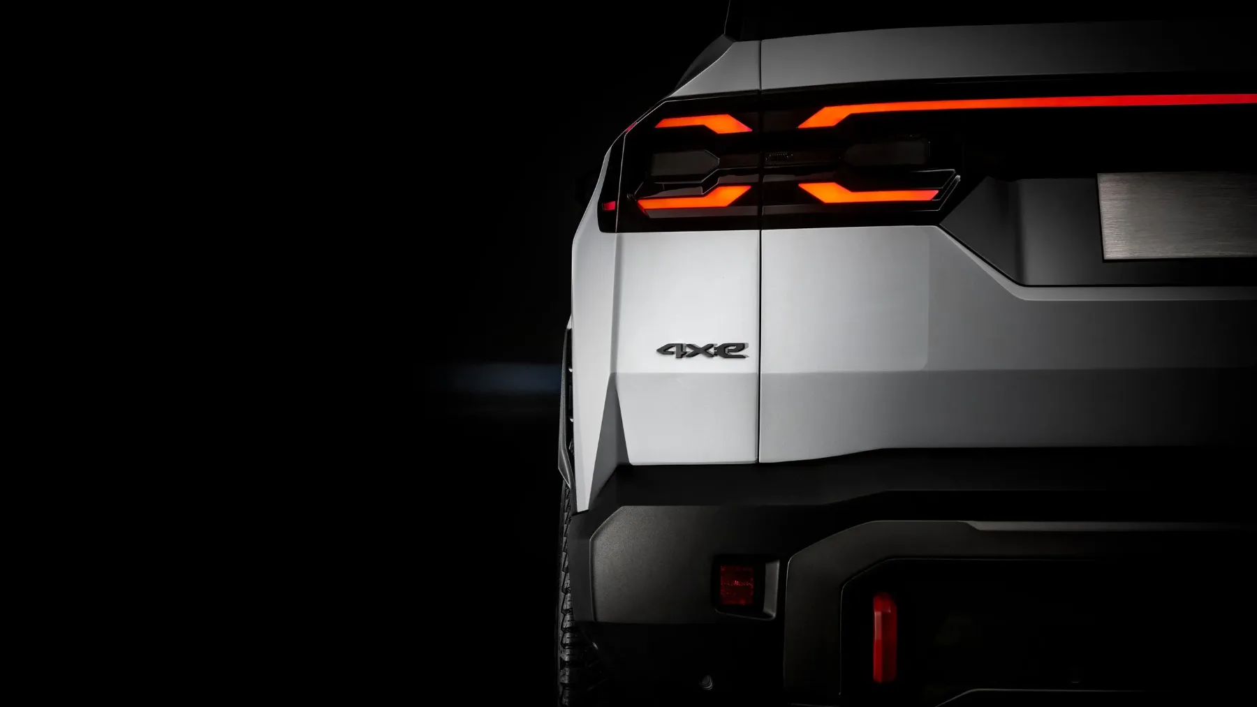 Znane so cene za novi Jeep Compass 2026: električni že od xx.xxx €, hibrid od xx.xxx €