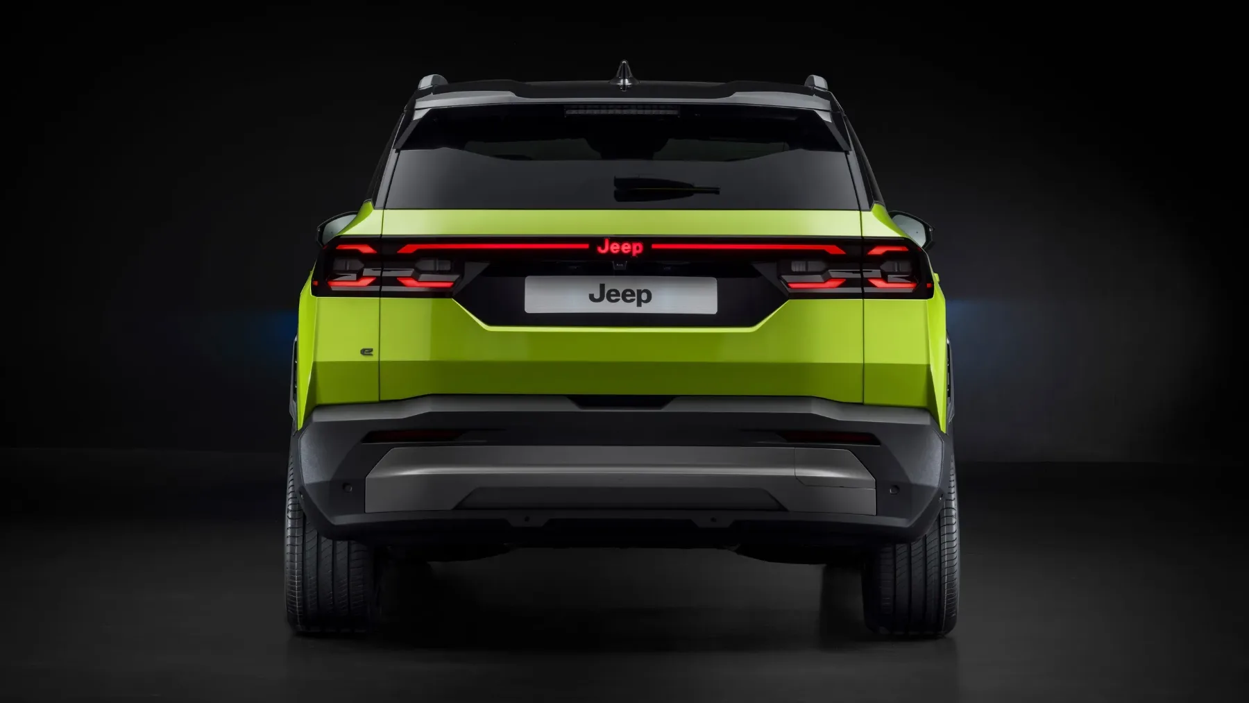 Znane so cene za novi Jeep Compass 2026: električni že od xx.xxx €, hibrid od xx.xxx €