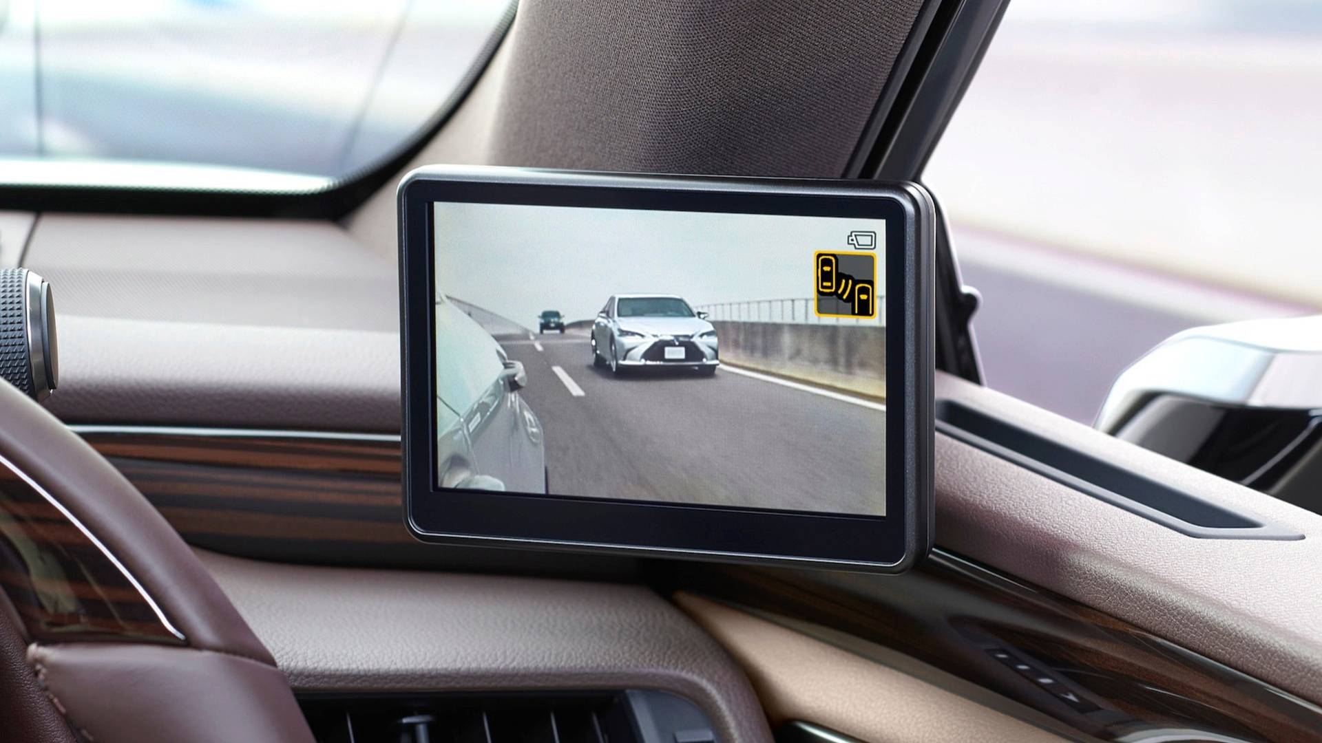 Digitale Außenspiegel von Lexus: Seitenspiegel gehören der Vergangenheit an