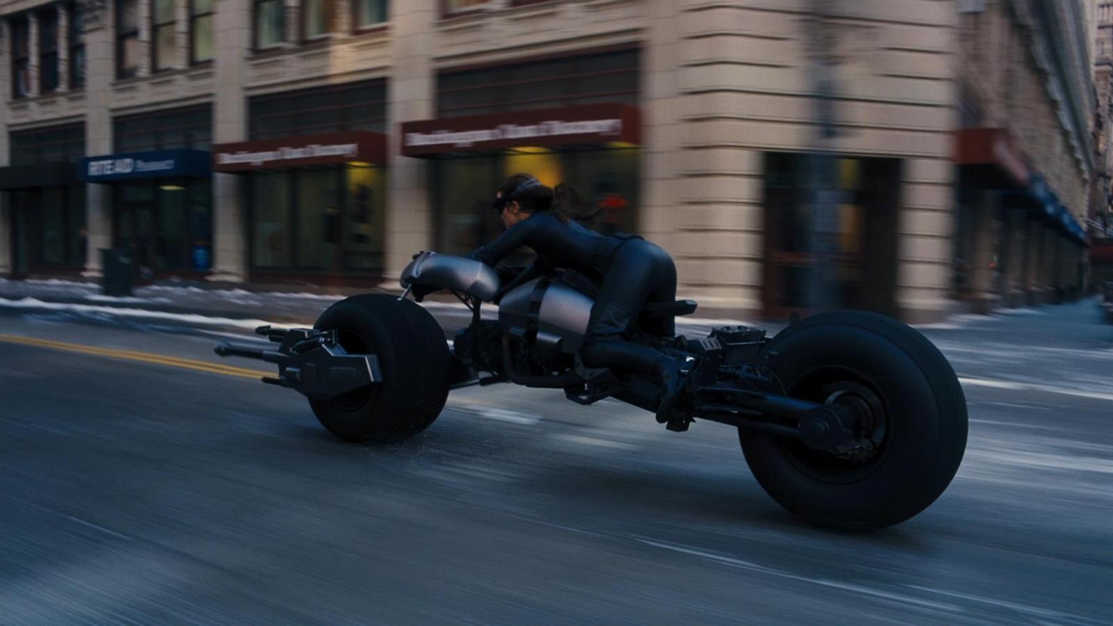 The Dark Knight - Batman's Motorcycle. Batpod [HD] Motorcycle Full Scene 