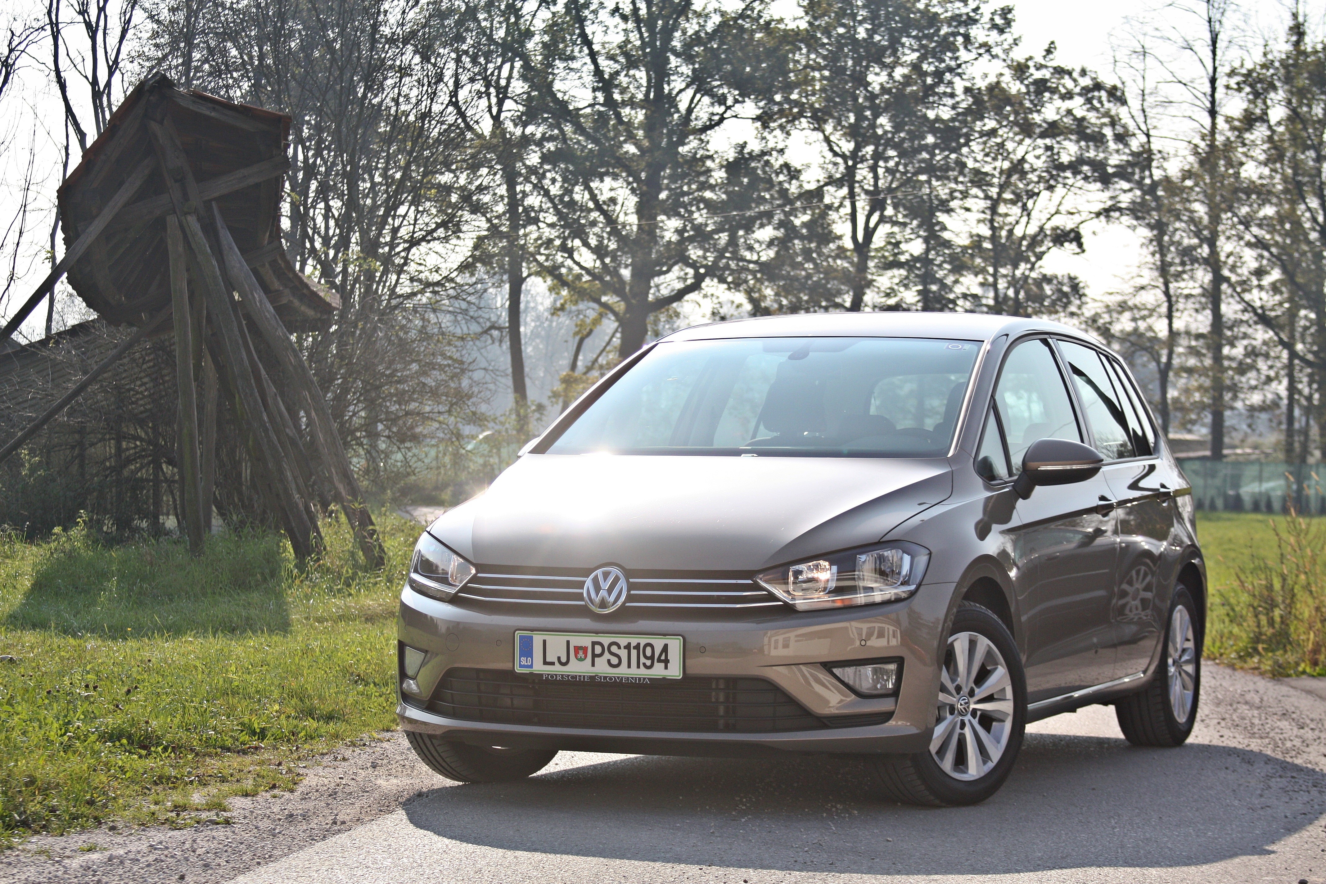 City Test: VW golf sportsvan - more spacious than the golf, more dynamic  than the plus