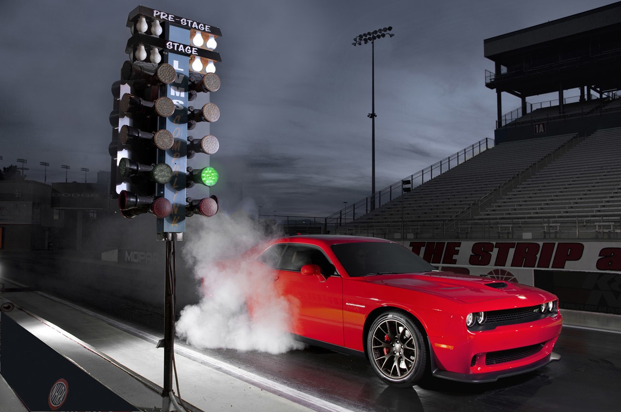 2015 Dodge Challenger SRT Hellcat tachometer gauge