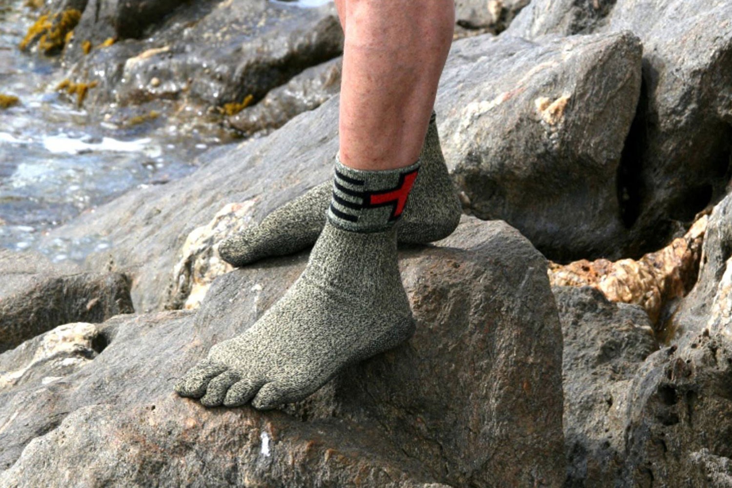 Barefoot Company FYF Free Your Feet Dyneema Socks Review 