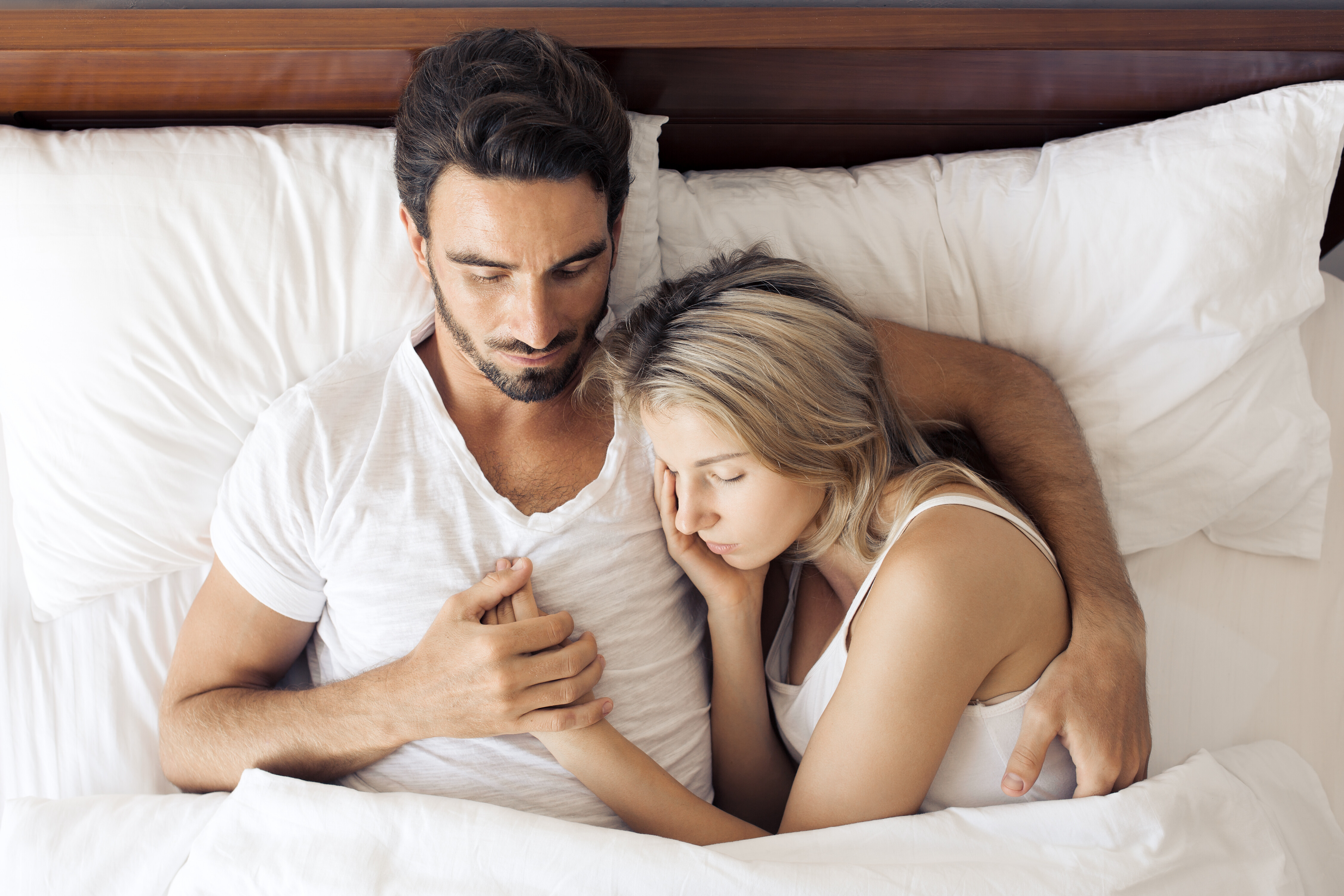 The 5 Sleep Positions that Reveal Your Love!