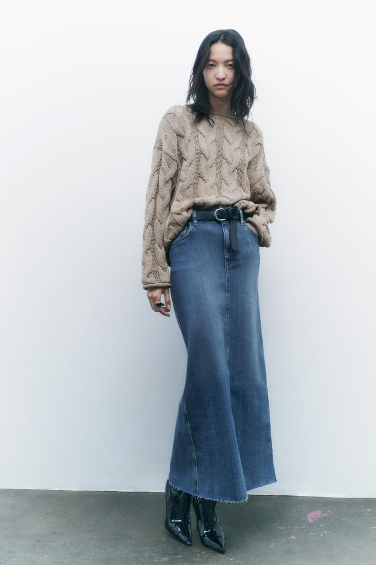 Long denim skirt outfits for spring 2023