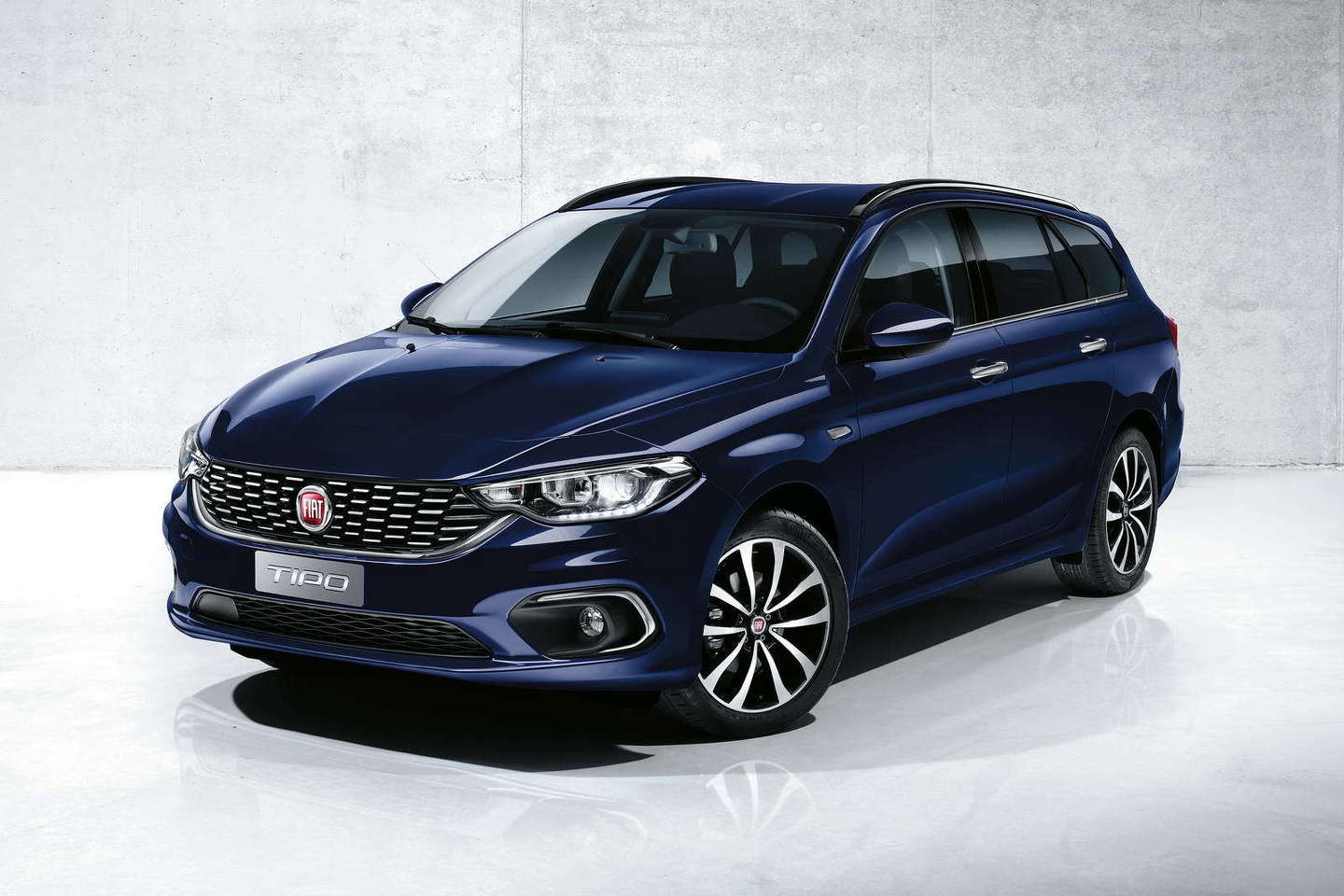 Nuove Fiat Tipo 5 porte e Station Wagon: more is less