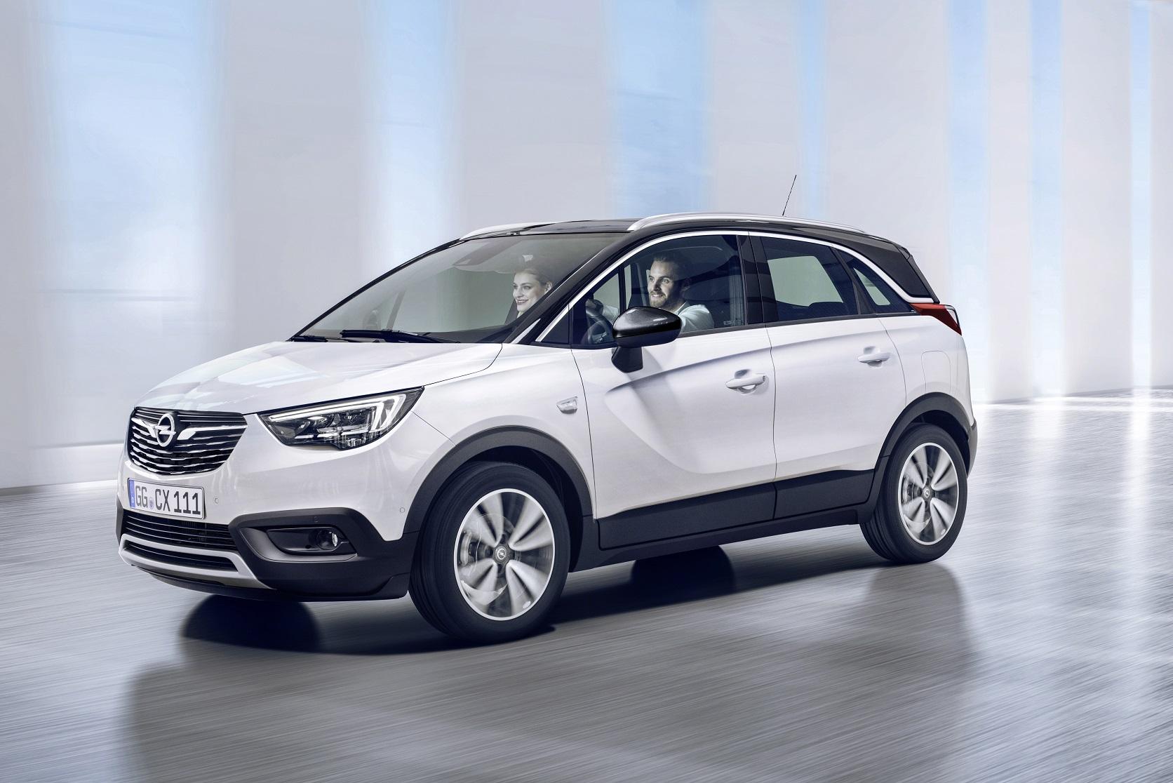 Opel Crossland X – a crossover that replaces a minivan