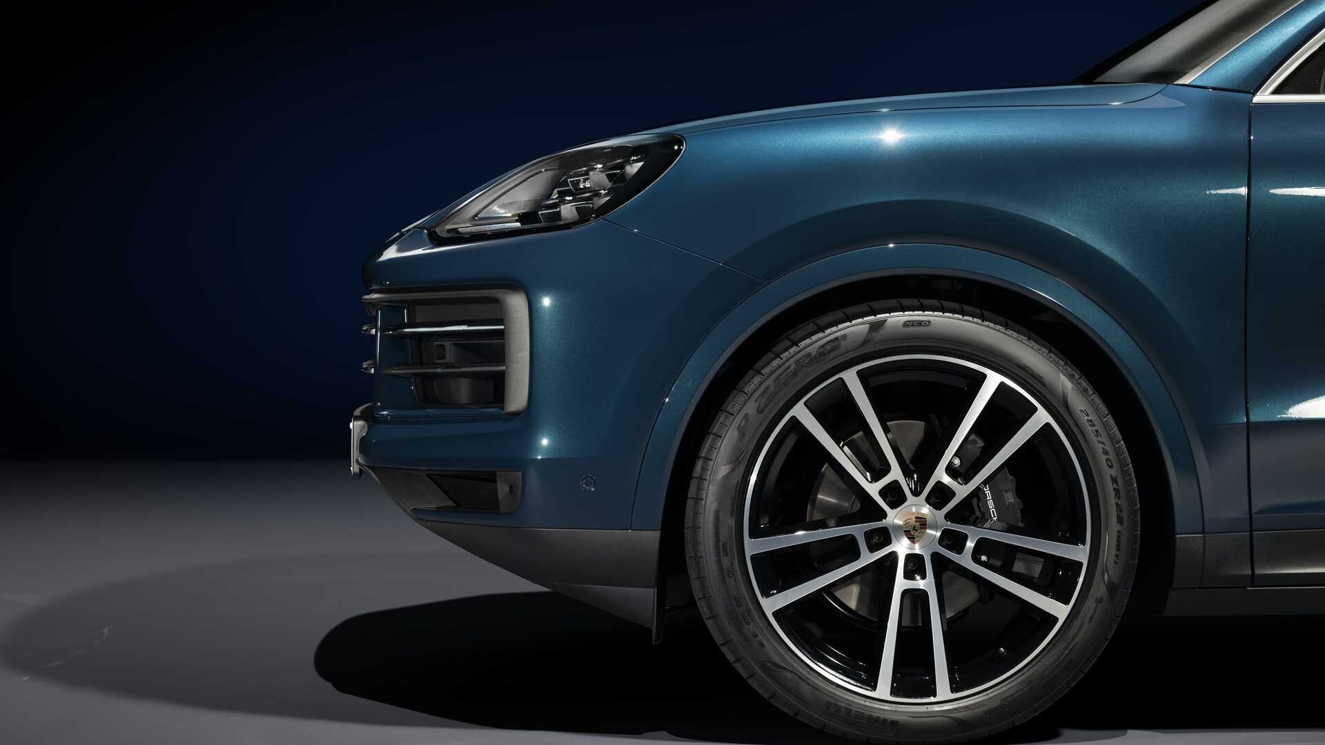 2024 Porsche Cayenne Revealed: Overhauled Cabin, More Power, And 650-HP  Turbo GT