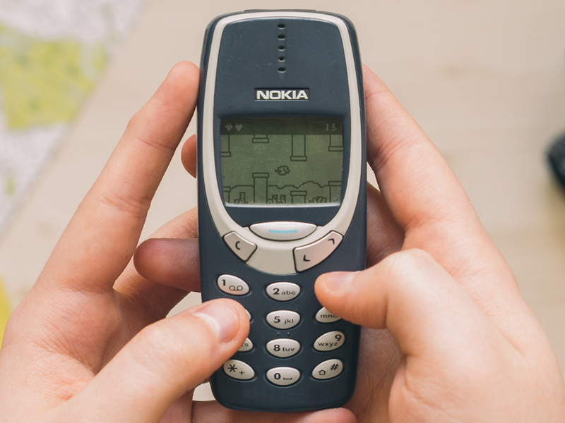 Nokia 3310 returns: HMD Global to relaunch iconic mobile phone at MWC 2017  - Mirror Online