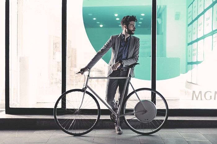 FlyKly Smart Wheel get through the city faster with the