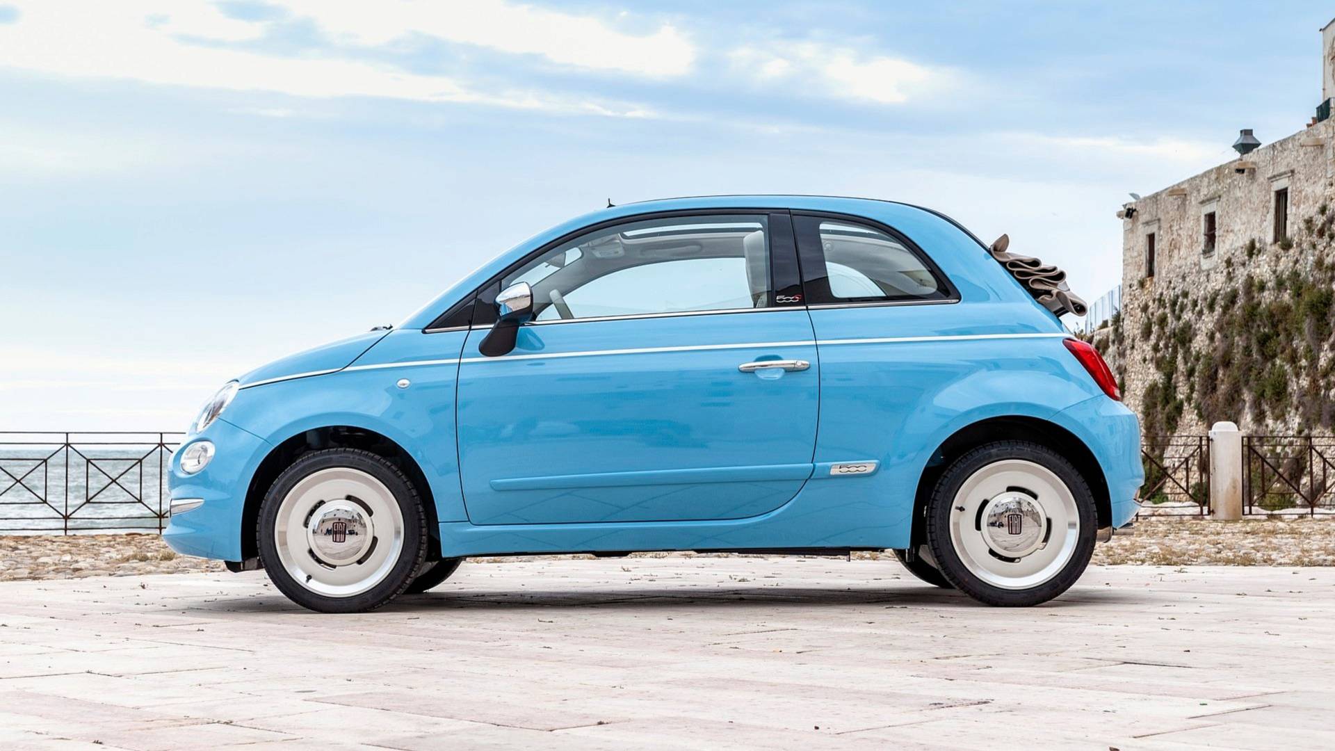 El Fiat 500 Sport cumple 60 años y lo celebra con un Fiat 500 Spiaggina  descapotable