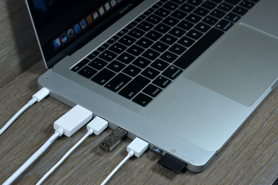 Conector HyperDrive USB-C: ''cincuenta sombras'' conectores para MacBook  Pro | Revista de la ciudad