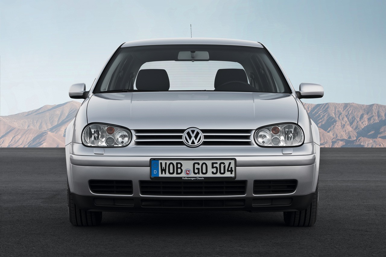 Voiture de légende - L'incroyable Volkswagen Golf IV R32