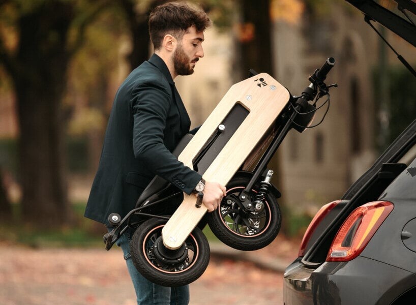 Un scooter électrique pliable à base de Bambou