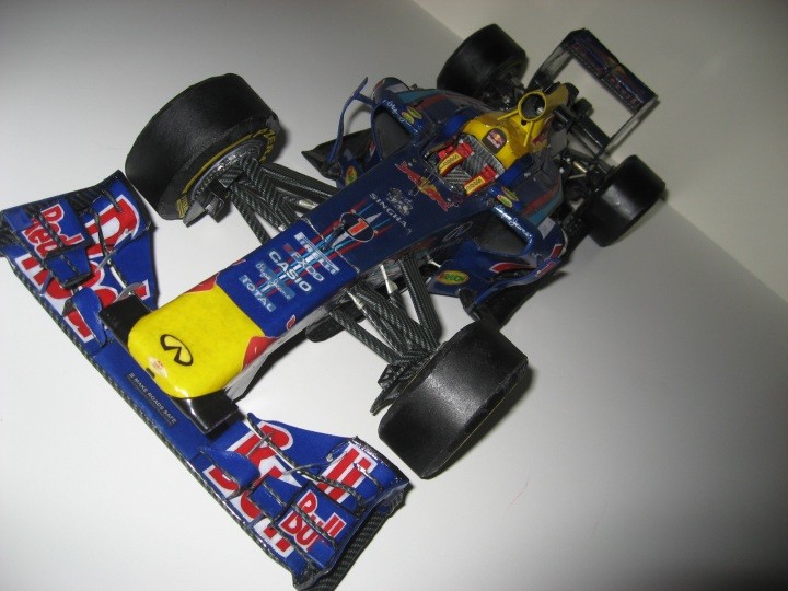 Red Bull Racing: des maquettes en papier à la F1