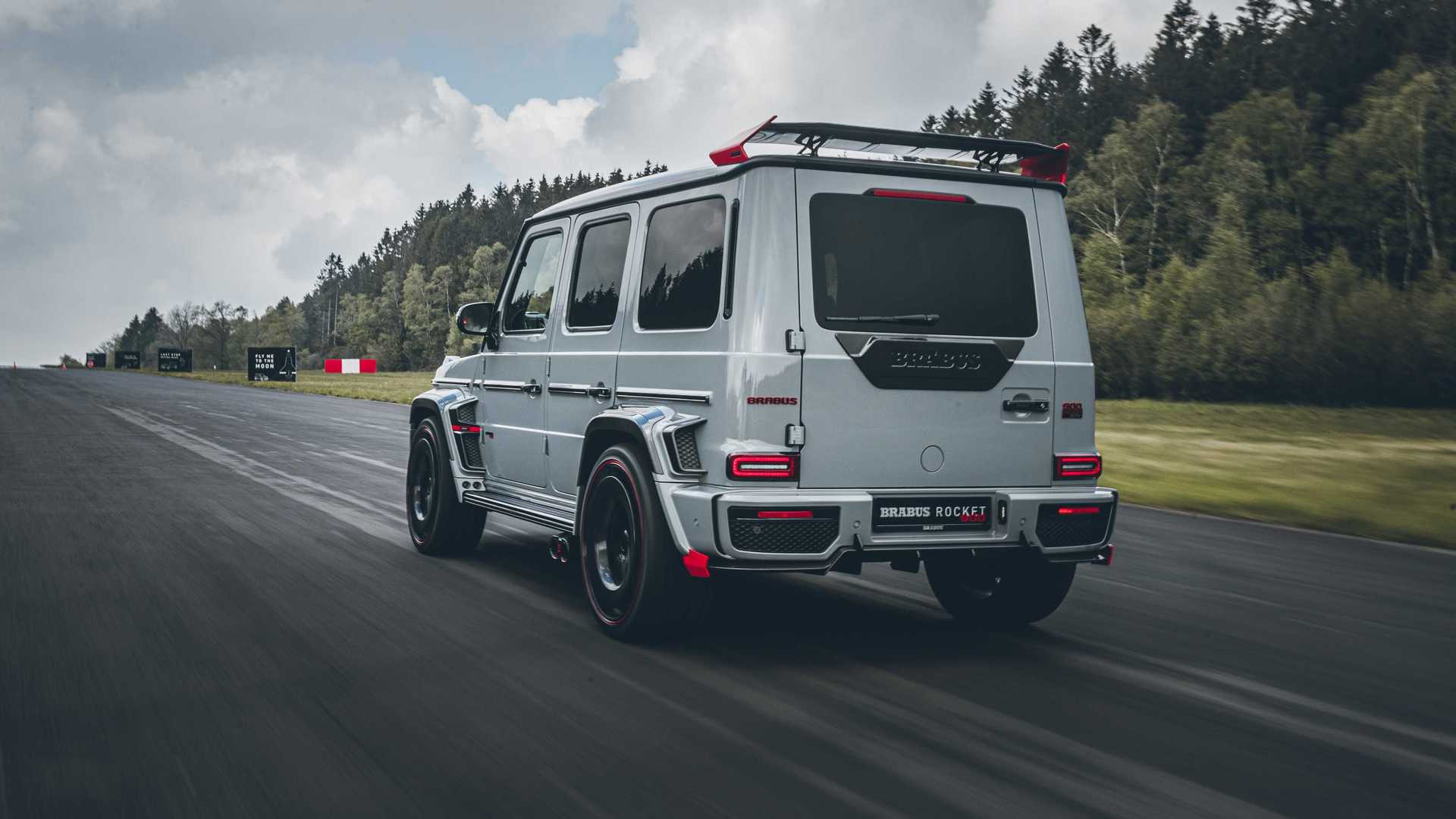 Brabus transforma o poderoso Mercedes-AMG Classe G em foguete de 900 cv e 0  a 100 em 3,7 segundos