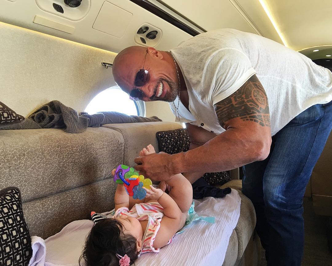 Dwayne Johnson, o The Rock, é considerado o ator mais bem pago; confira  lista