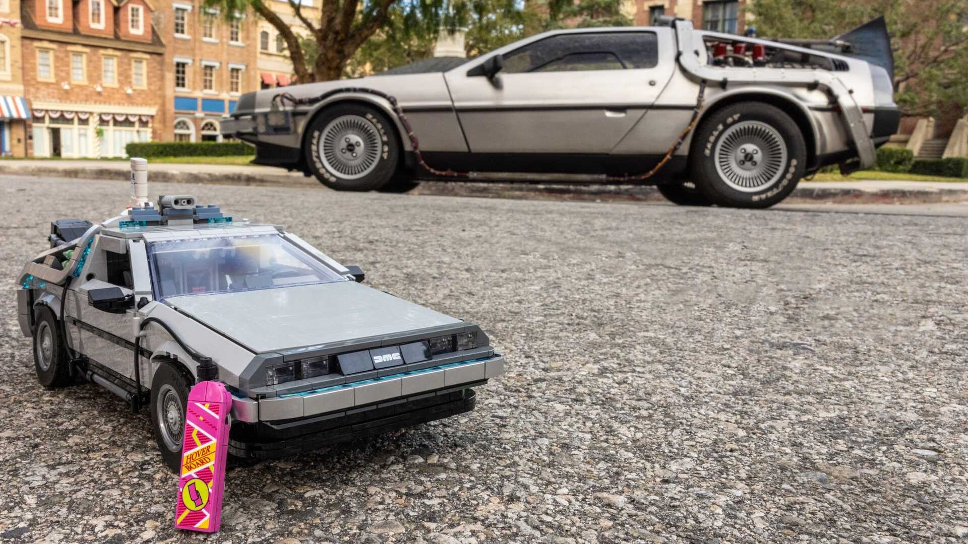 Poki - Regresso ao Futuro: Figura Doc Brown Delorean Presente