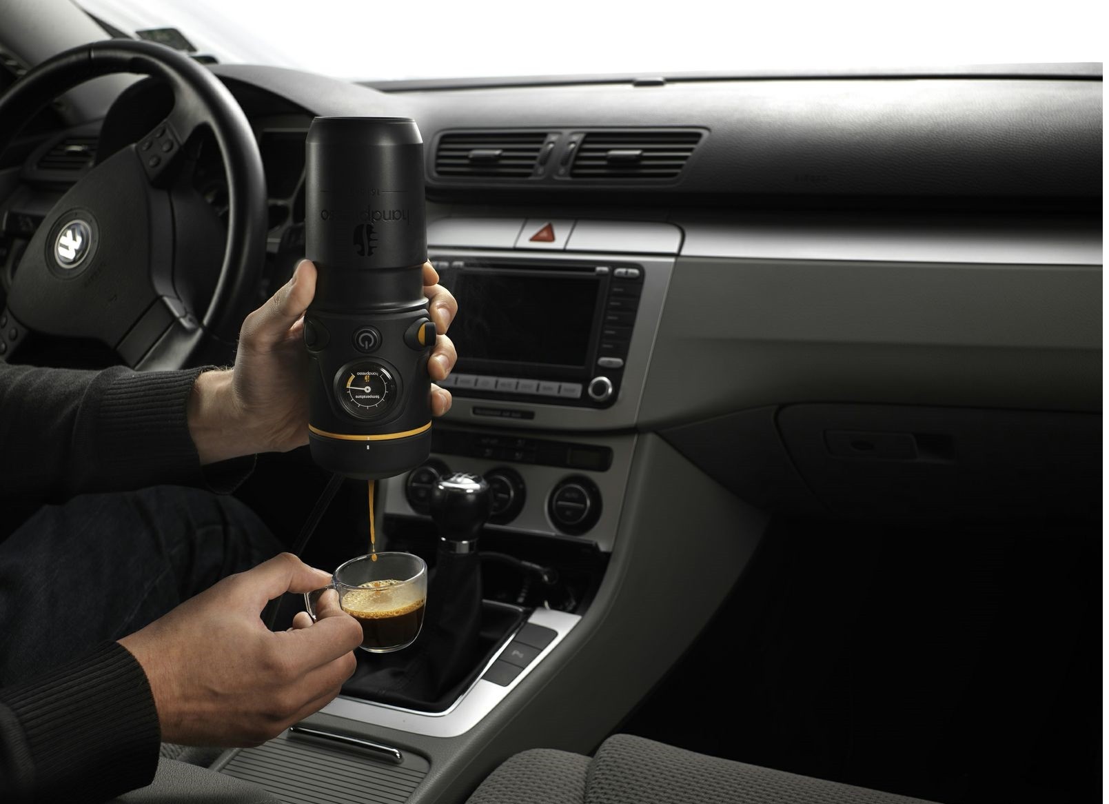 Kava za v avto
