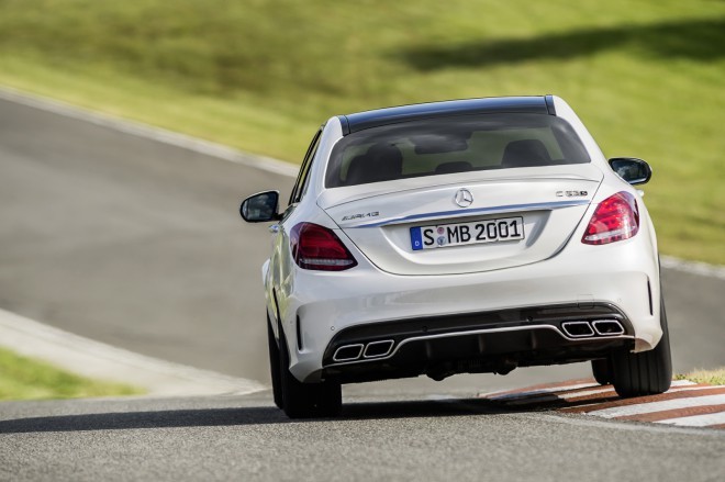 Novi C63 AMG bo prvič na voljo v dveh različicah, obe pa bo mogoče prepoznati po