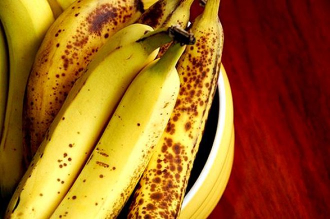 Pegice niso lepotna napaka. Če so lahko visoko cenjene v svetu mode, zakaj ne bi bile tudi pri bananah.