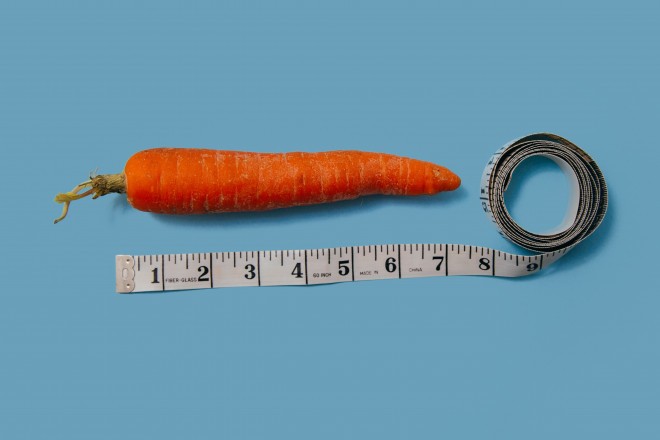 Du kan måle penis med et vanlig målebånd. 