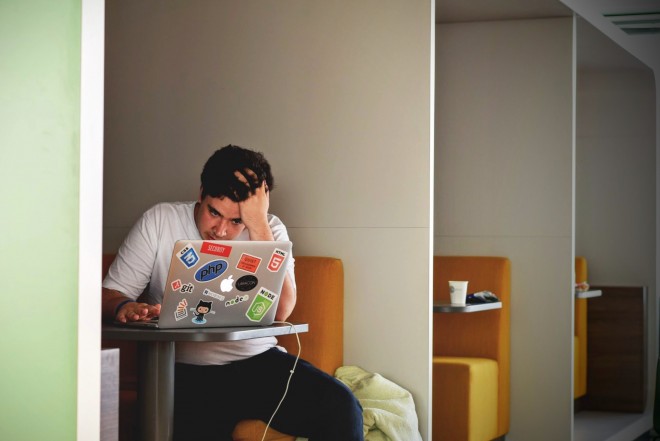 Salimos de las redes sociales a través de otro dispositivo