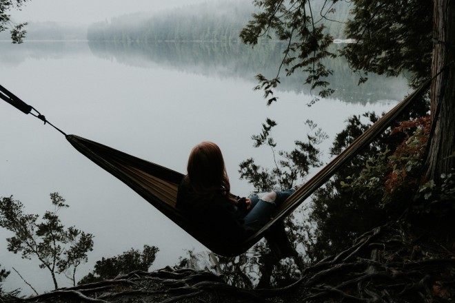  En silencio aprendemos a apreciar la naturaleza.