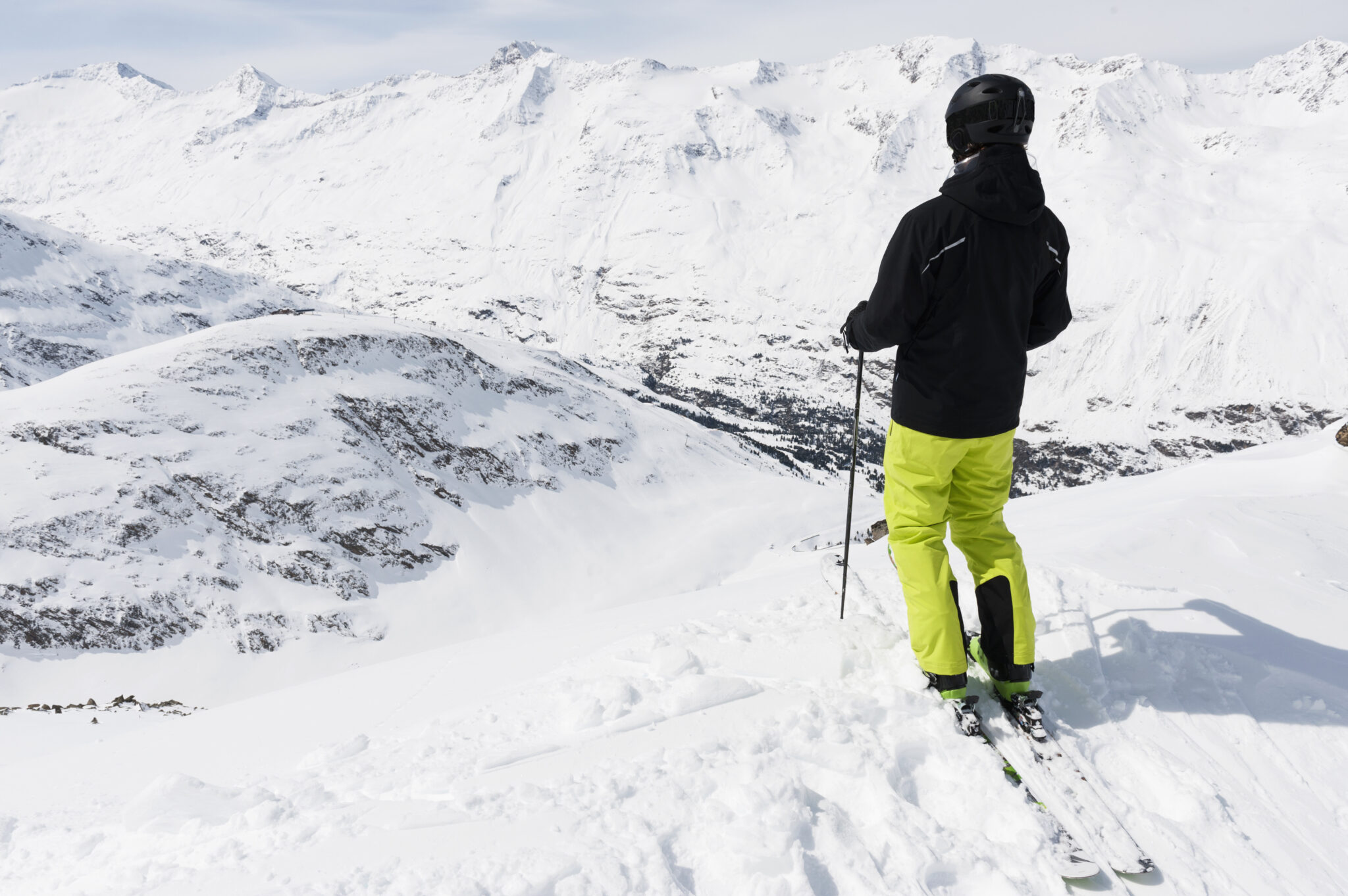 mid-adult-man-looking-at-downhill-obergu