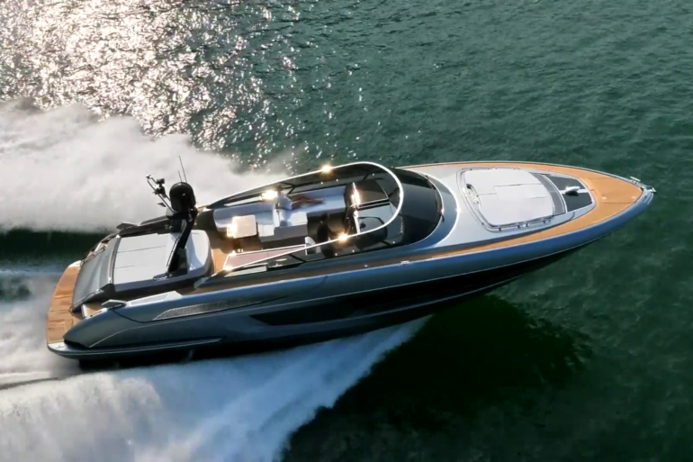 Riva 56